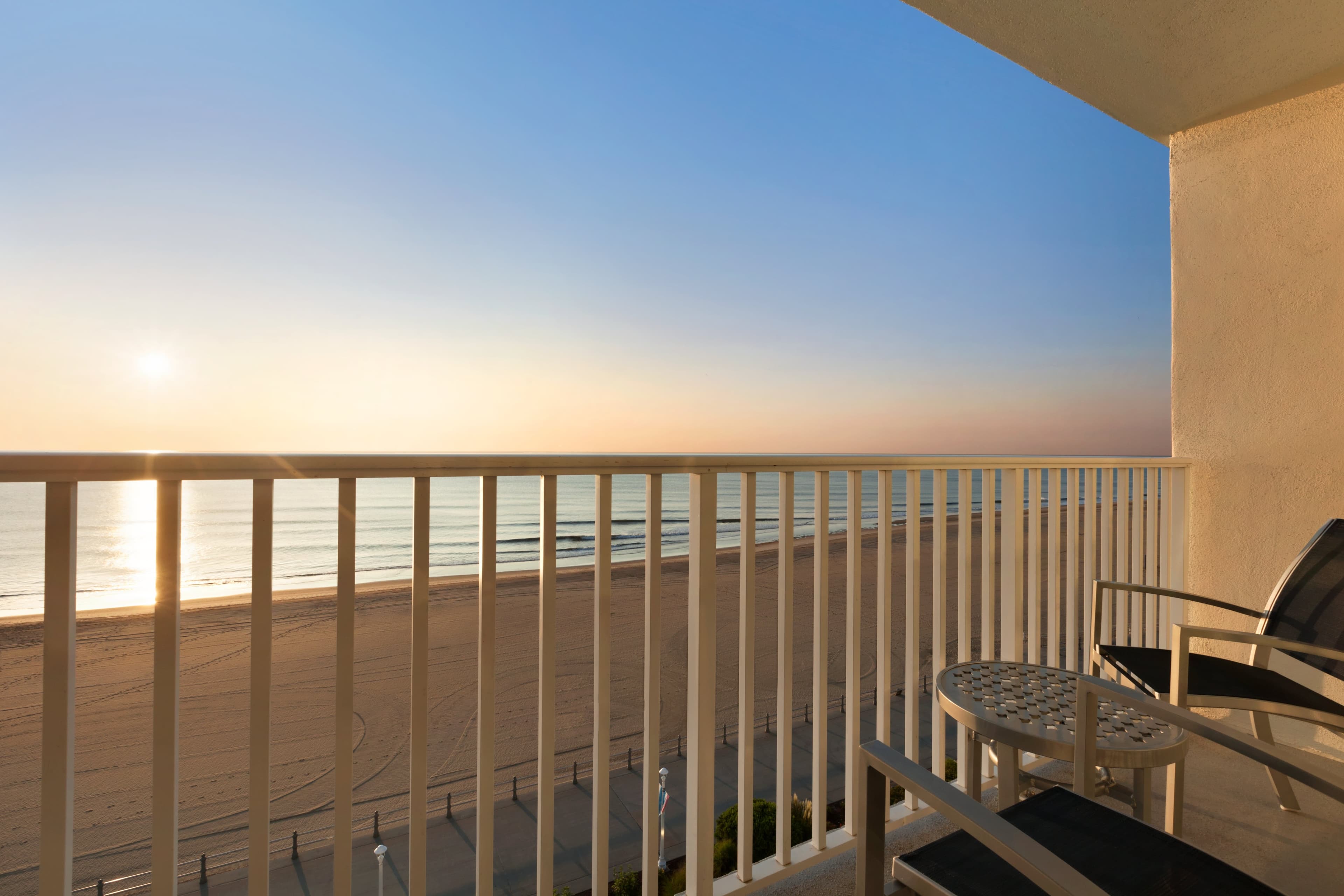 Surfbreak Virginia Beach Oceanfront, an Ascend Collection Hotel — 15