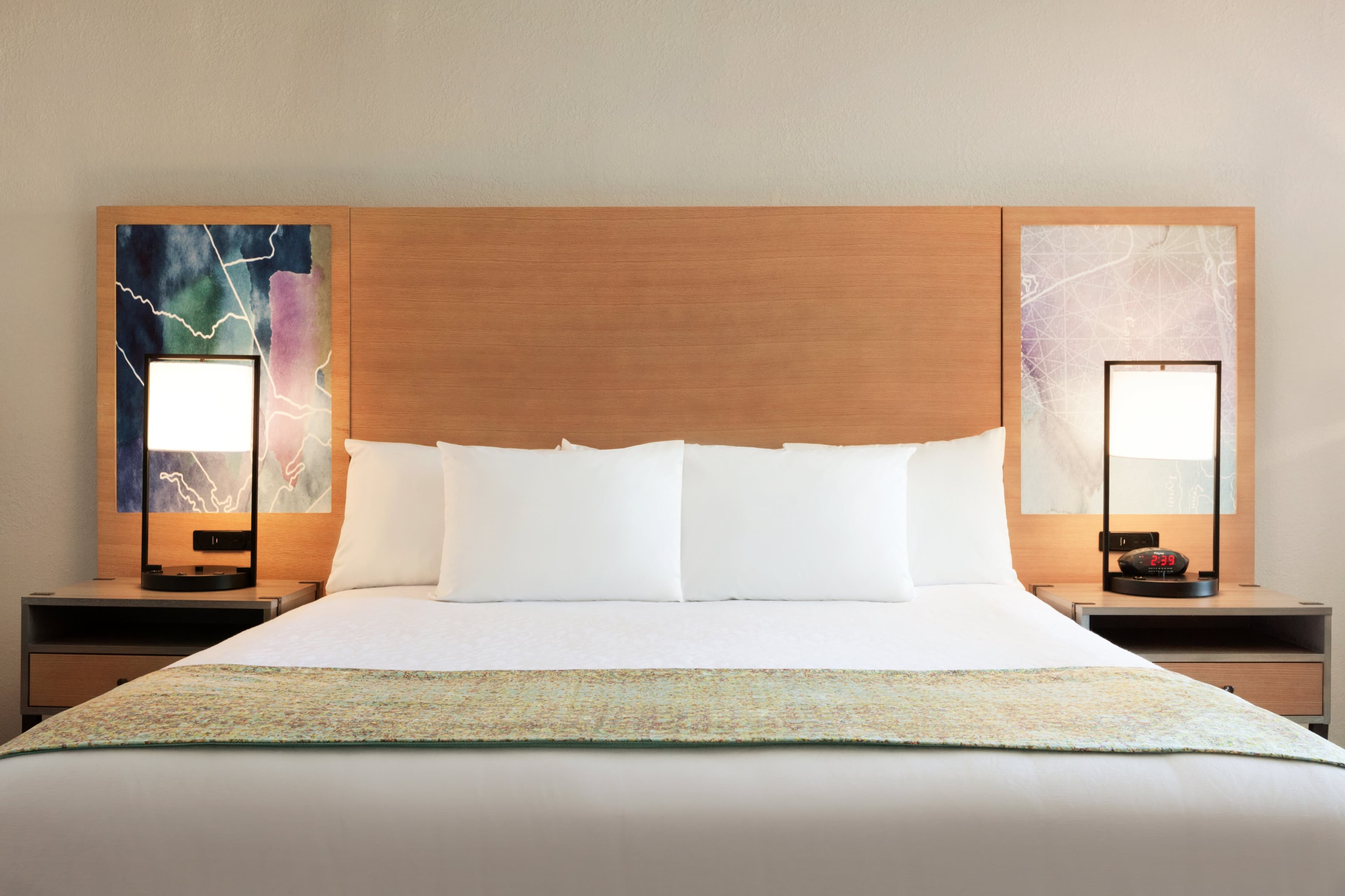 Surfbreak Virginia Beach Oceanfront, an Ascend Collection Hotel - Image 4