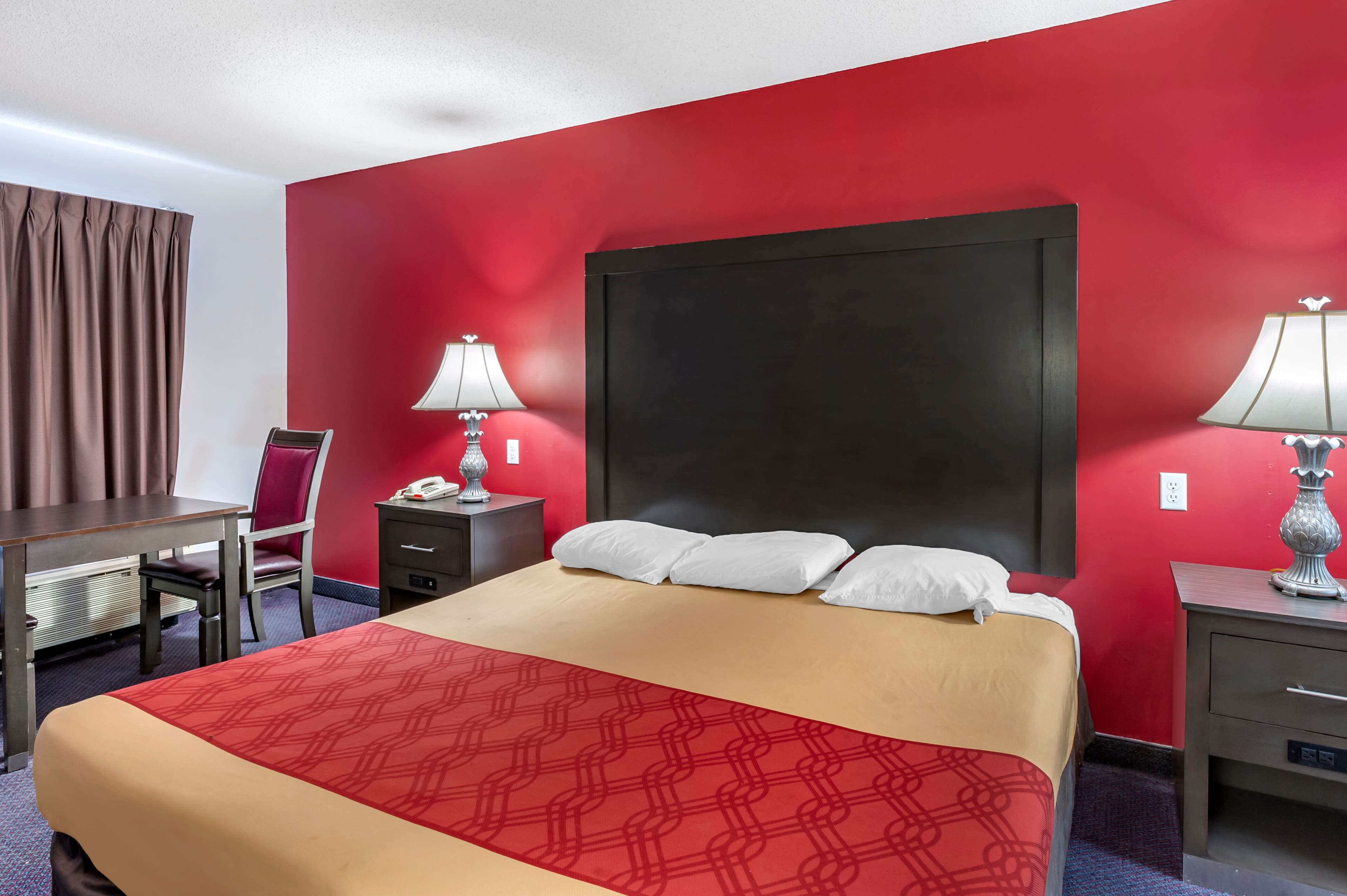 Econo Lodge Ruther Glen — 6