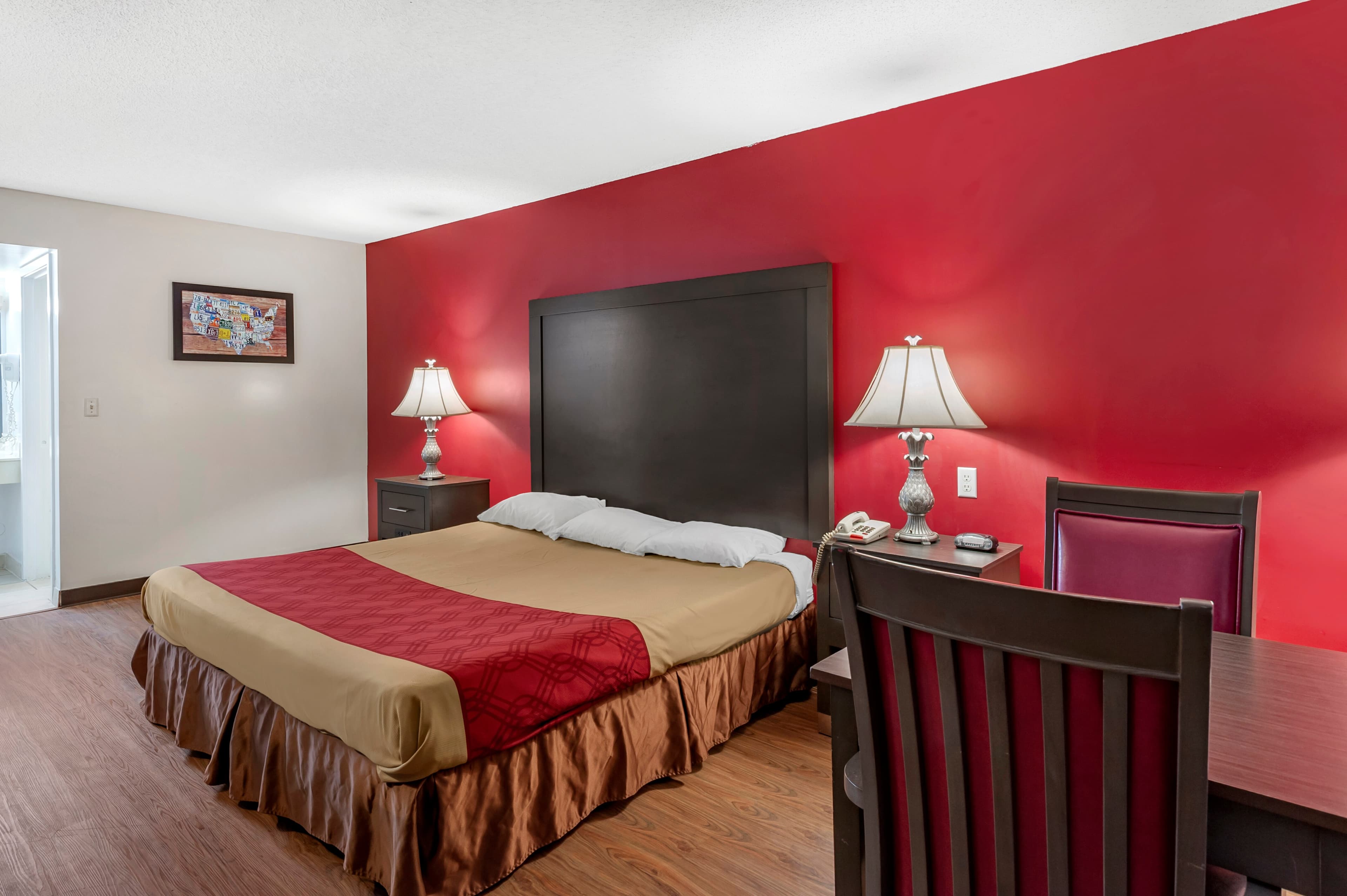 Econo Lodge Ruther Glen — 16