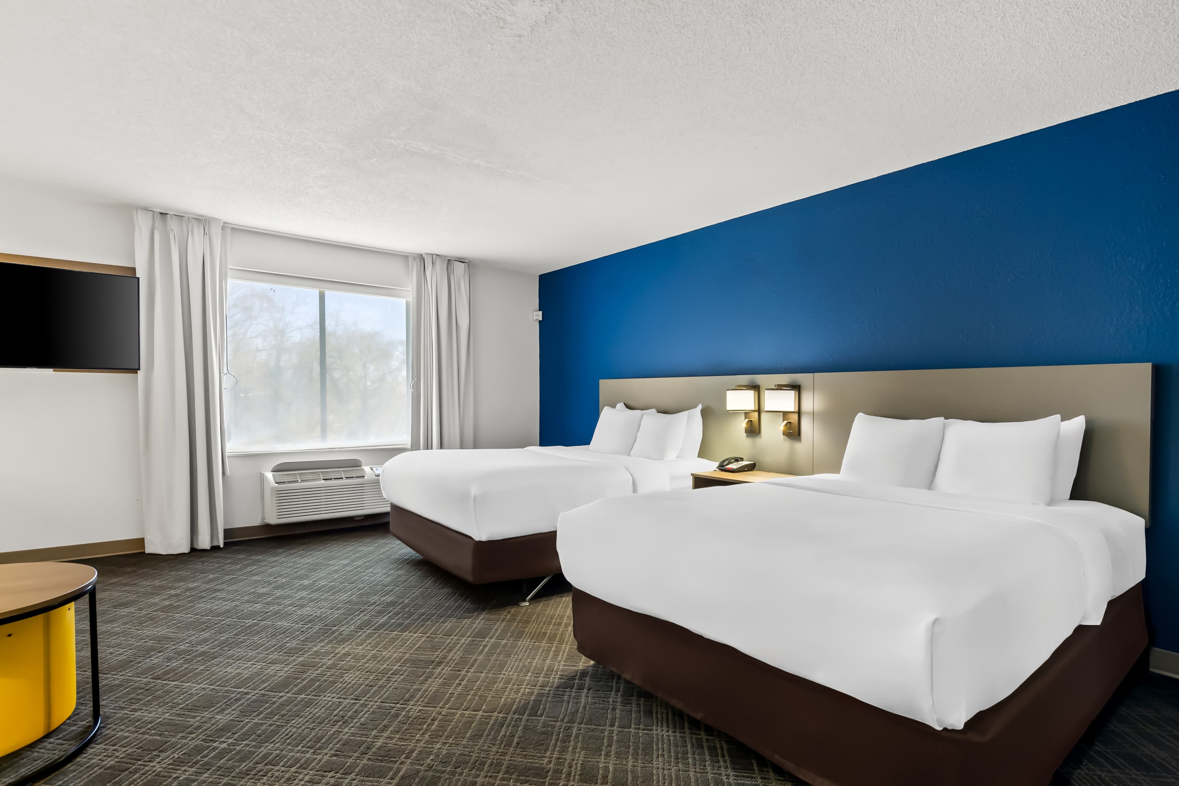 Comfort Suites Salem-Roanoke I-81 — 6
