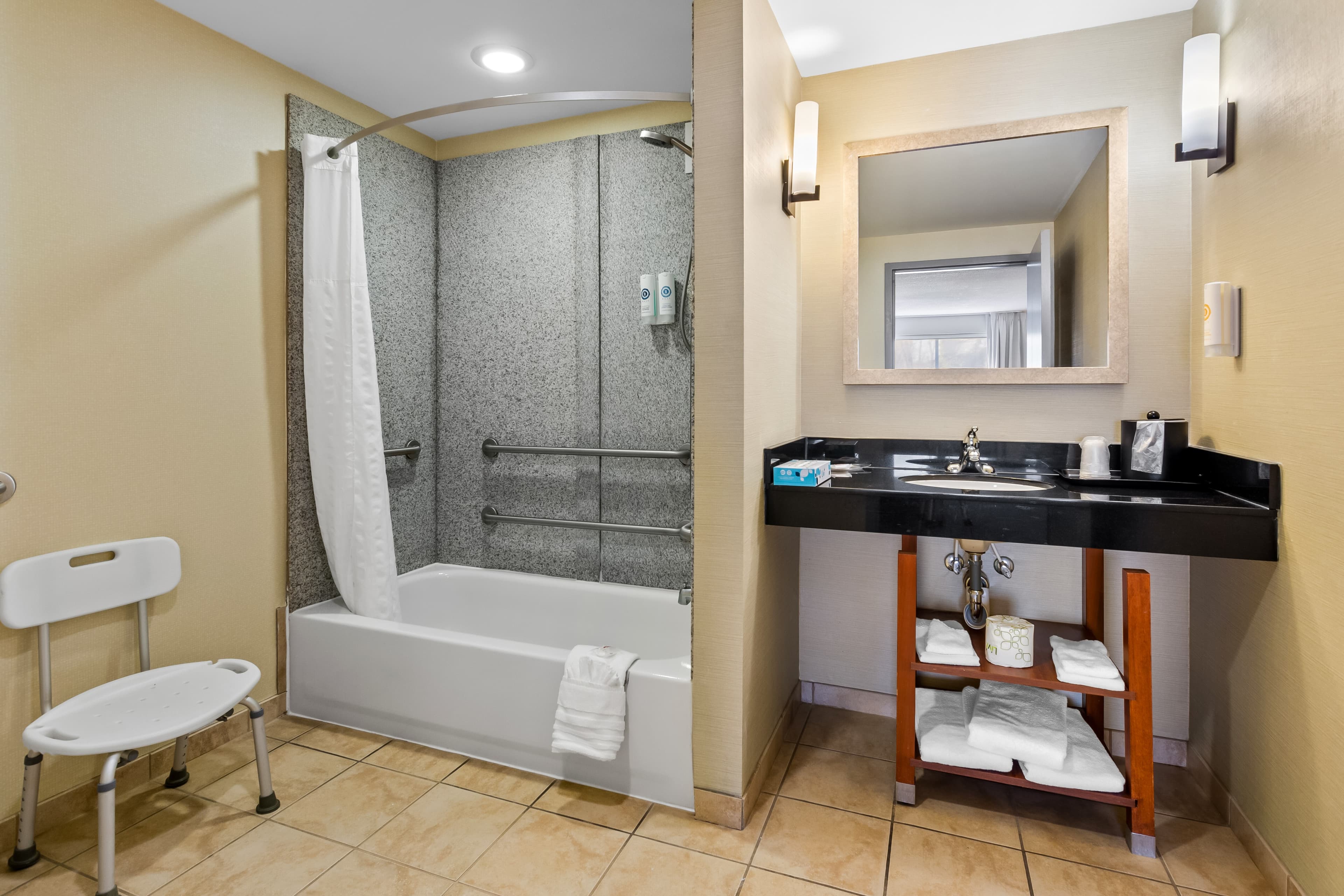 Comfort Suites Salem-Roanoke I-81 — 9