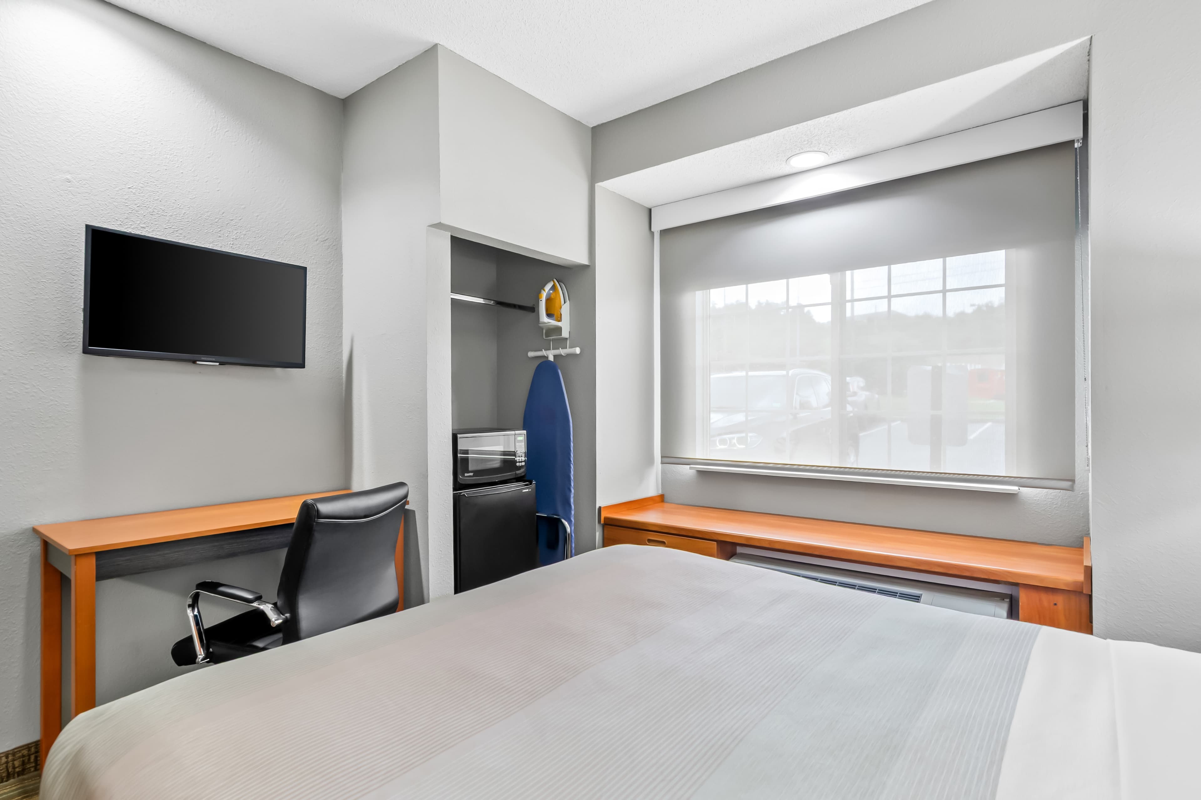 Quality Inn & Suites Bristol North — 7