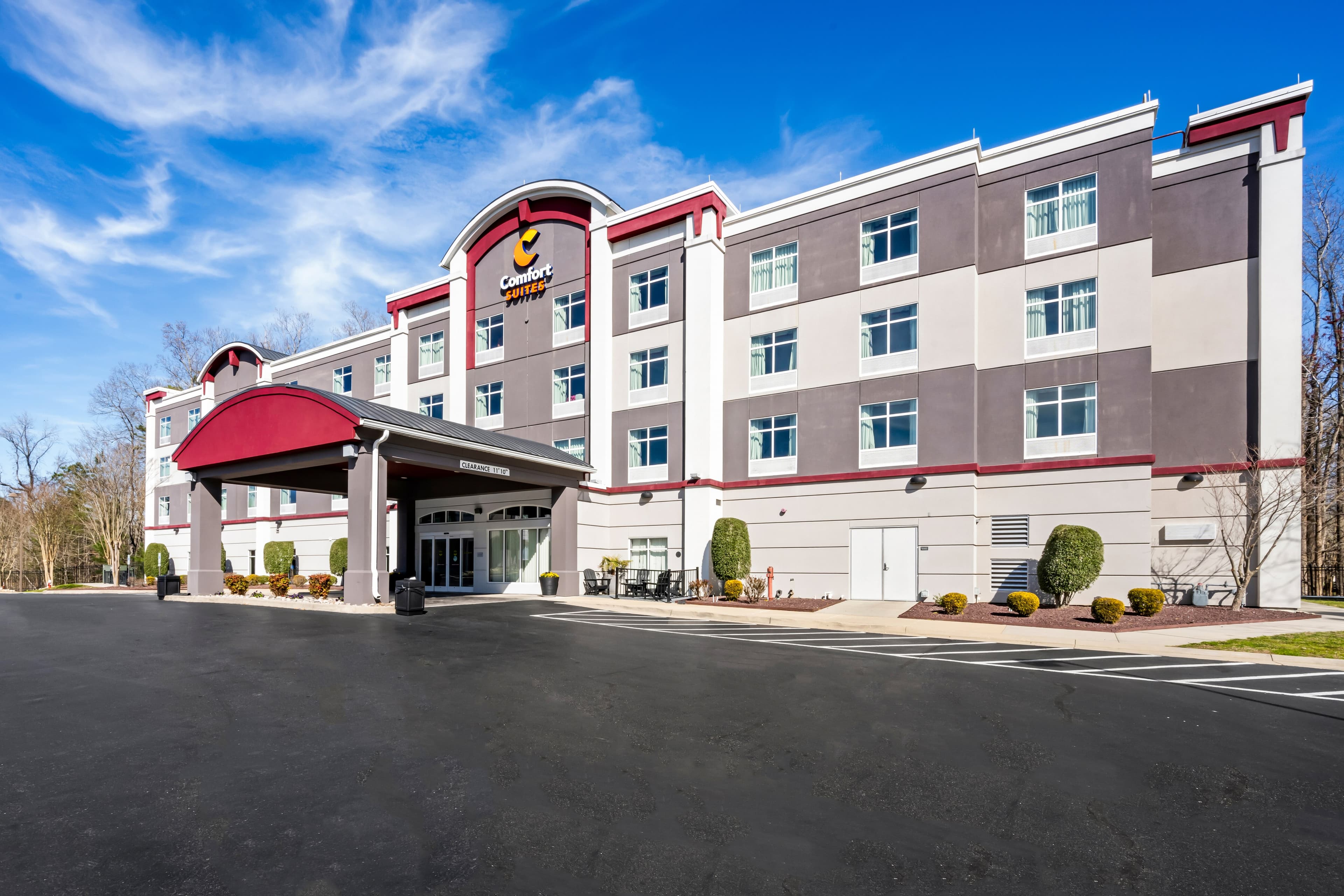 Comfort Suites Williamsburg Historic Area - Image 1