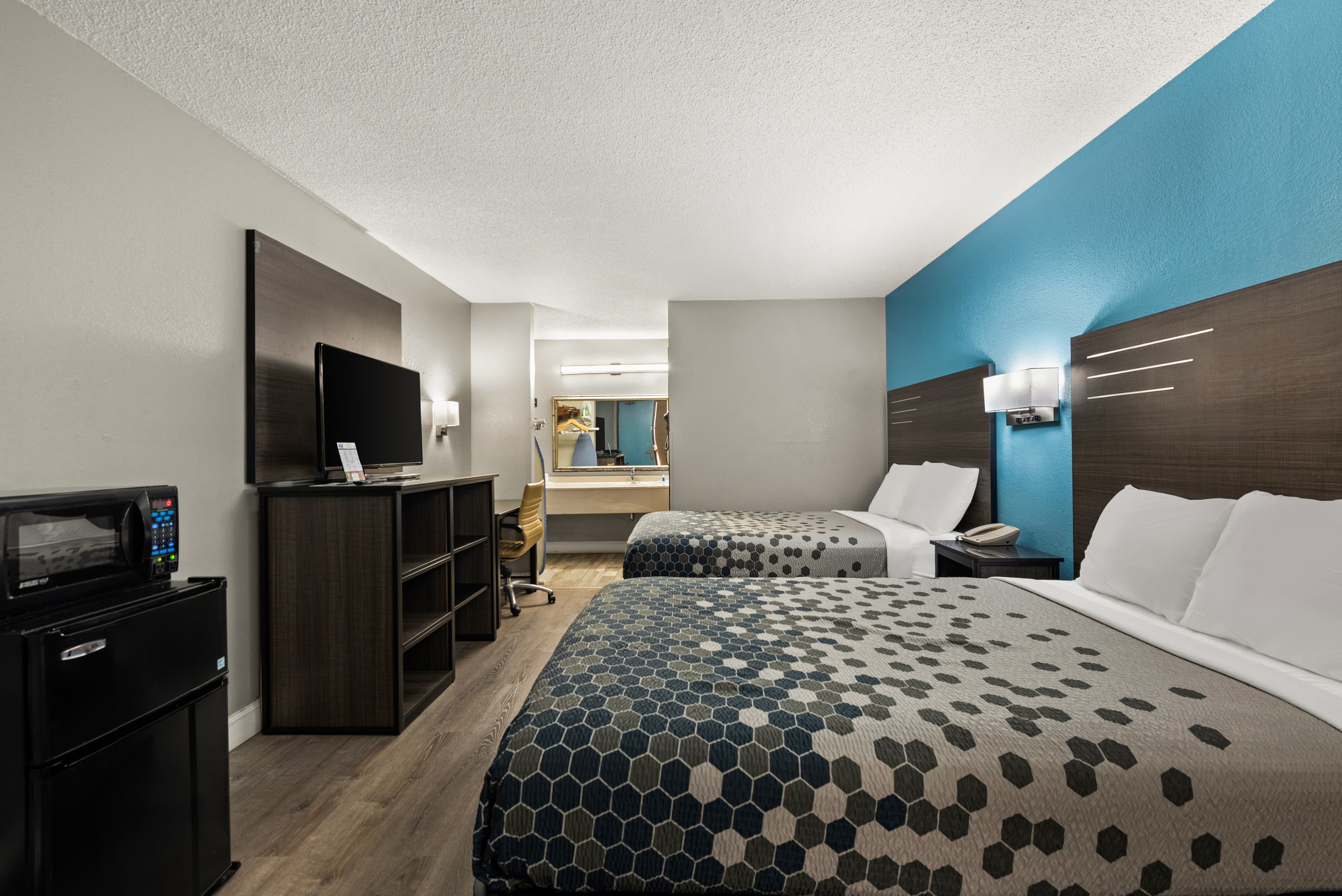 Rodeway Inn Richmond West End — 9