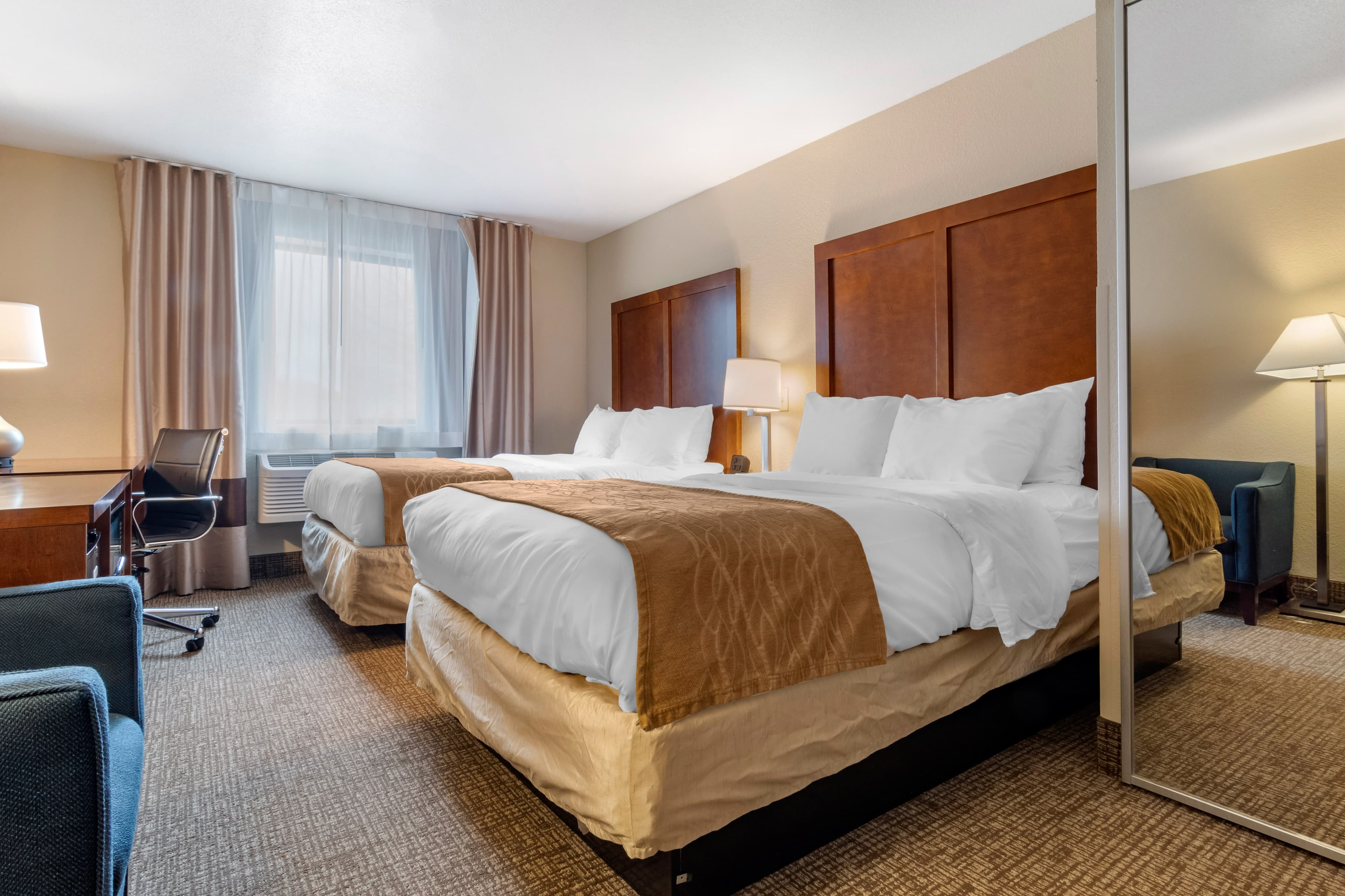 Comfort Inn & Suites South Hill I-85 - Image 2