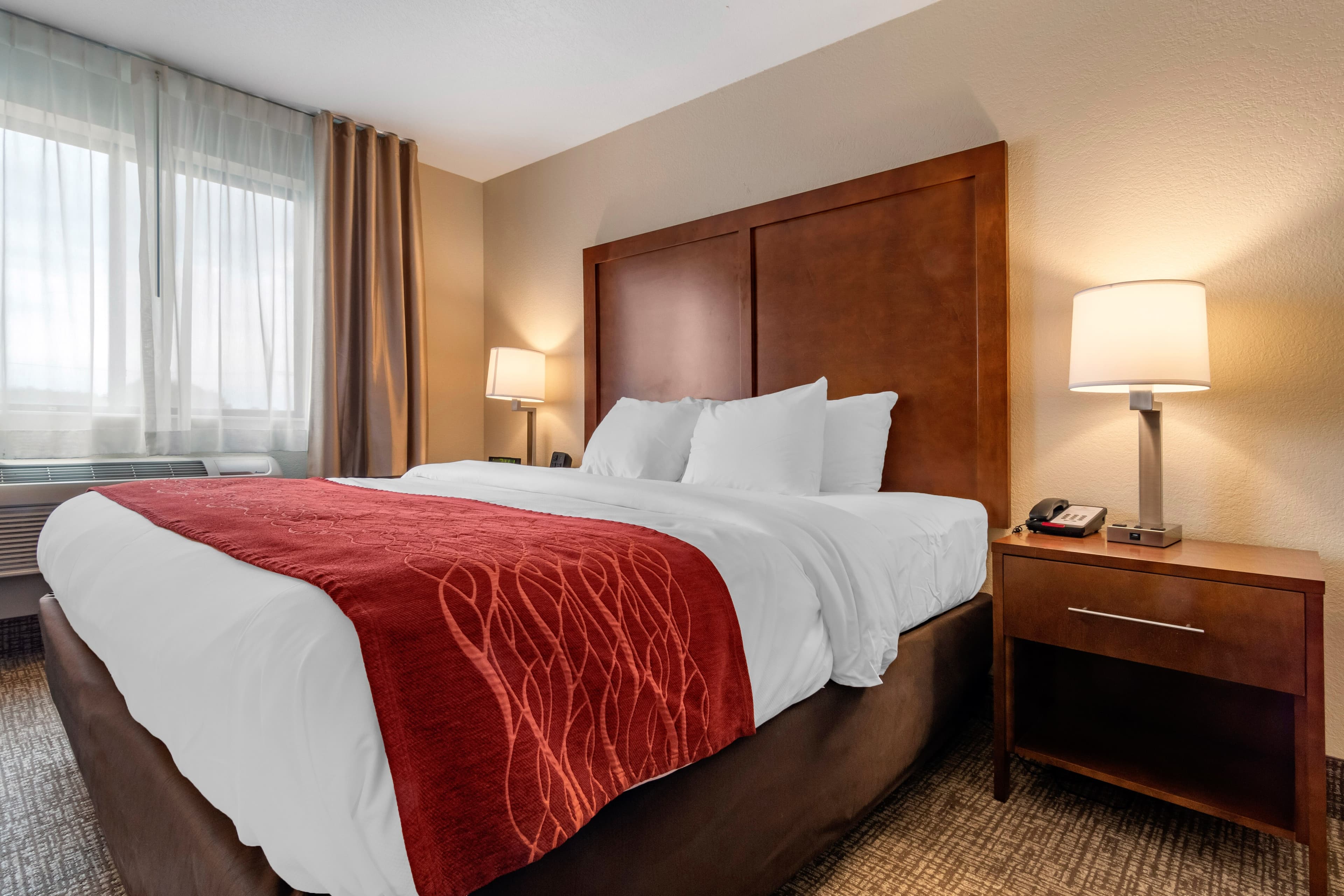Comfort Inn & Suites South Hill I-85 — 6