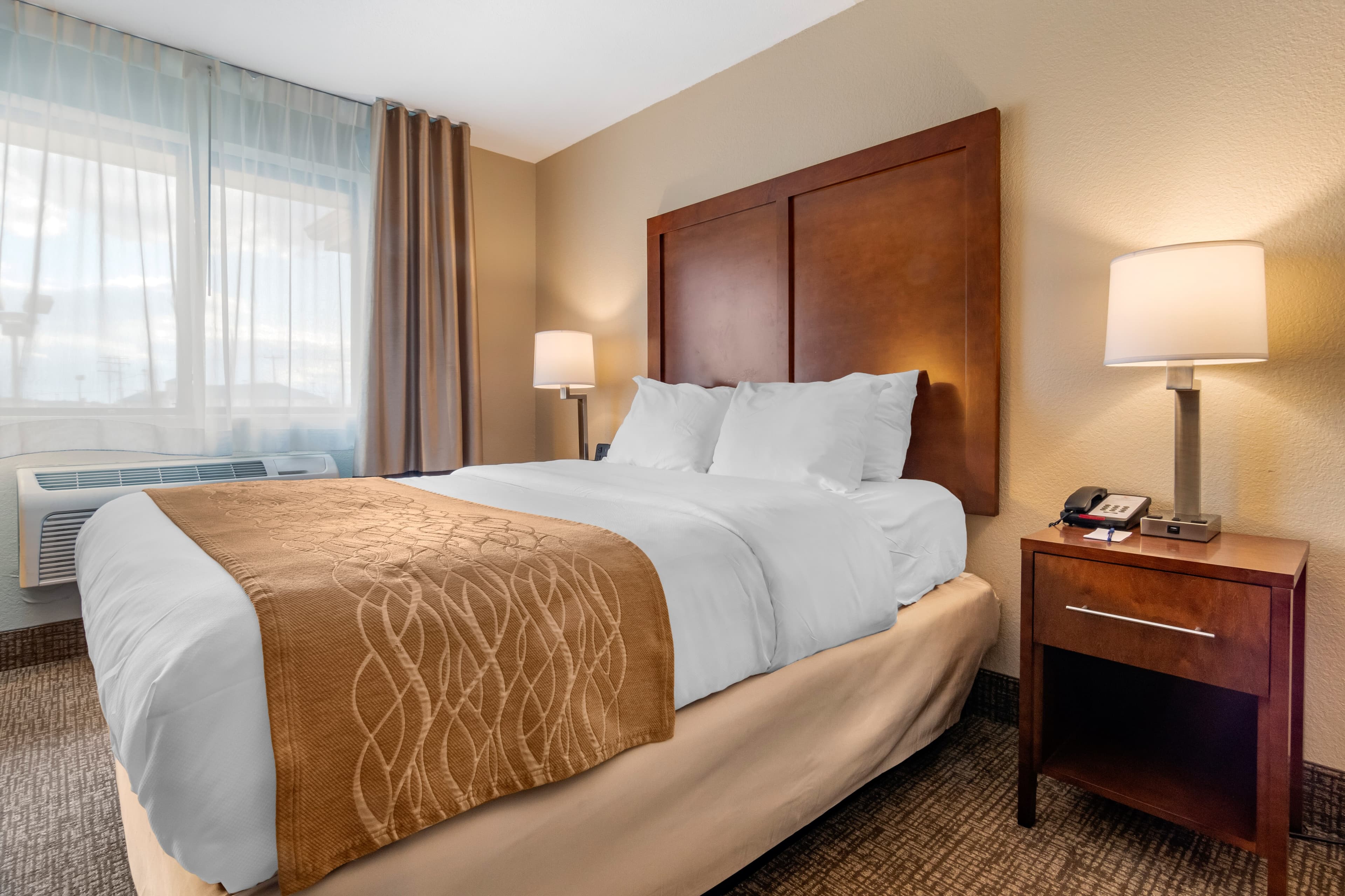 Comfort Inn & Suites South Hill I-85 — 11