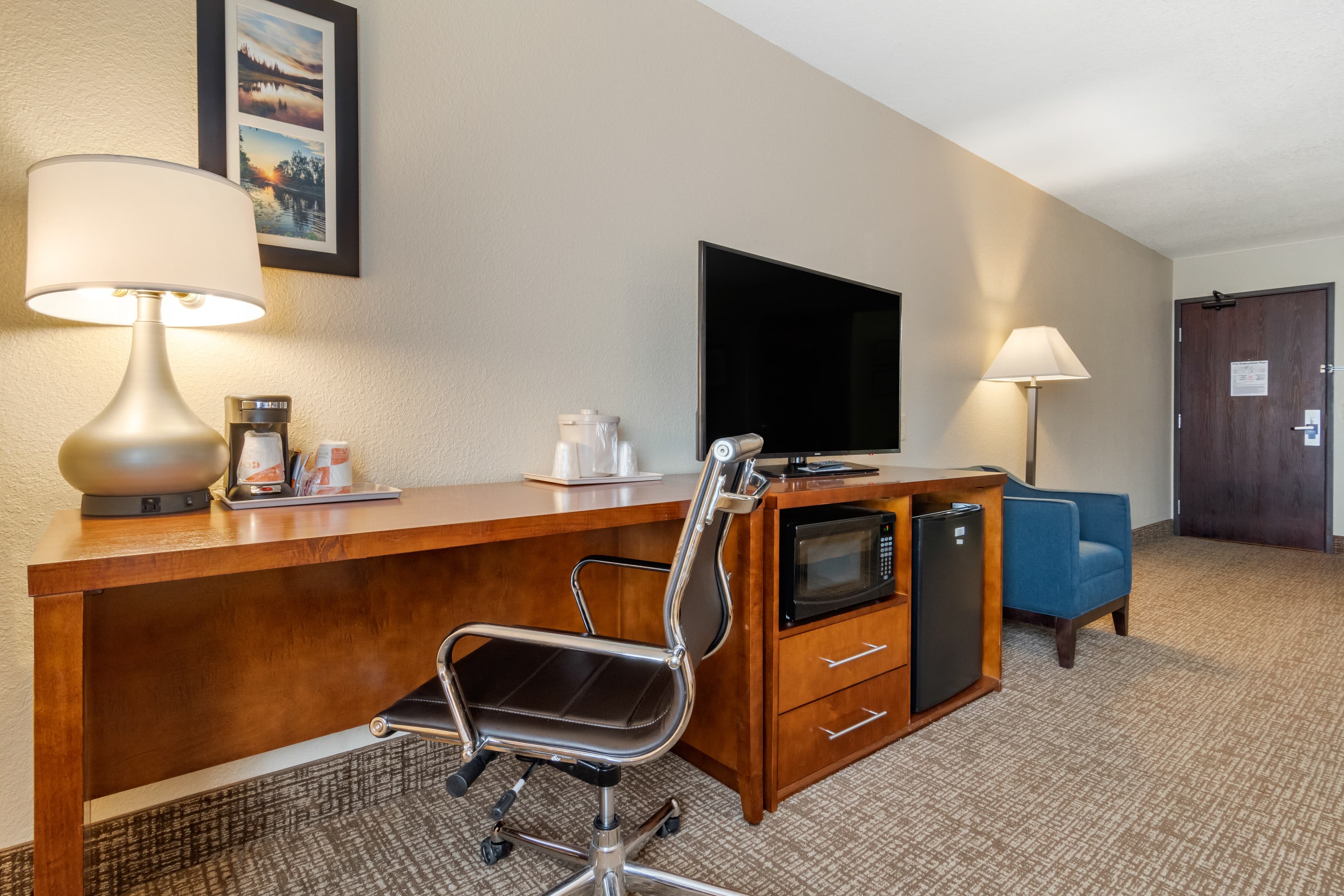 Comfort Inn & Suites South Hill I-85 — 16
