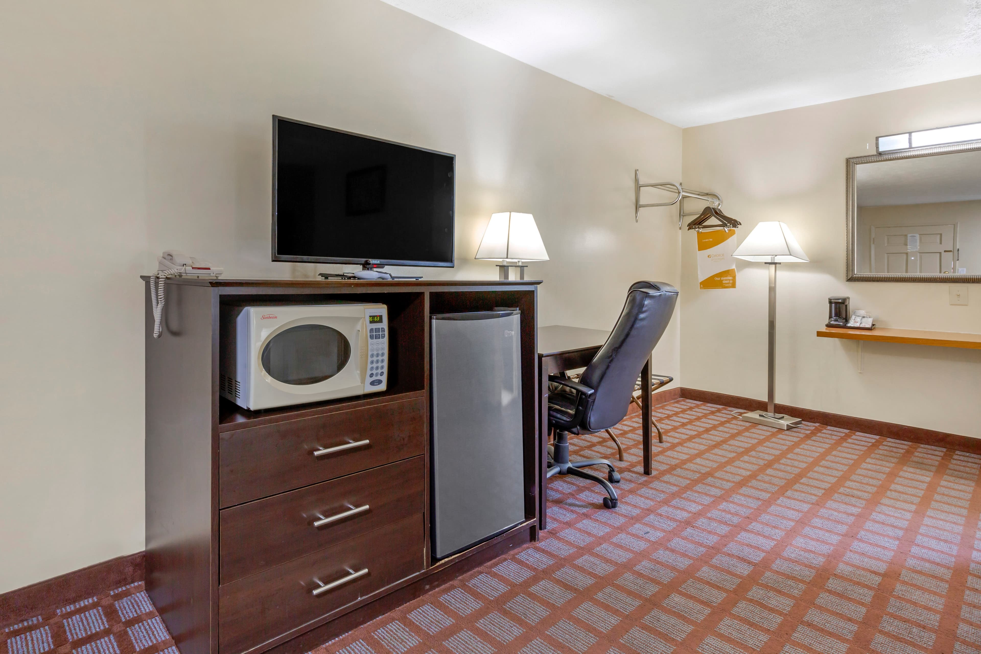 Econo Lodge Woodstock - Shenandoah Valley I-81 — 28