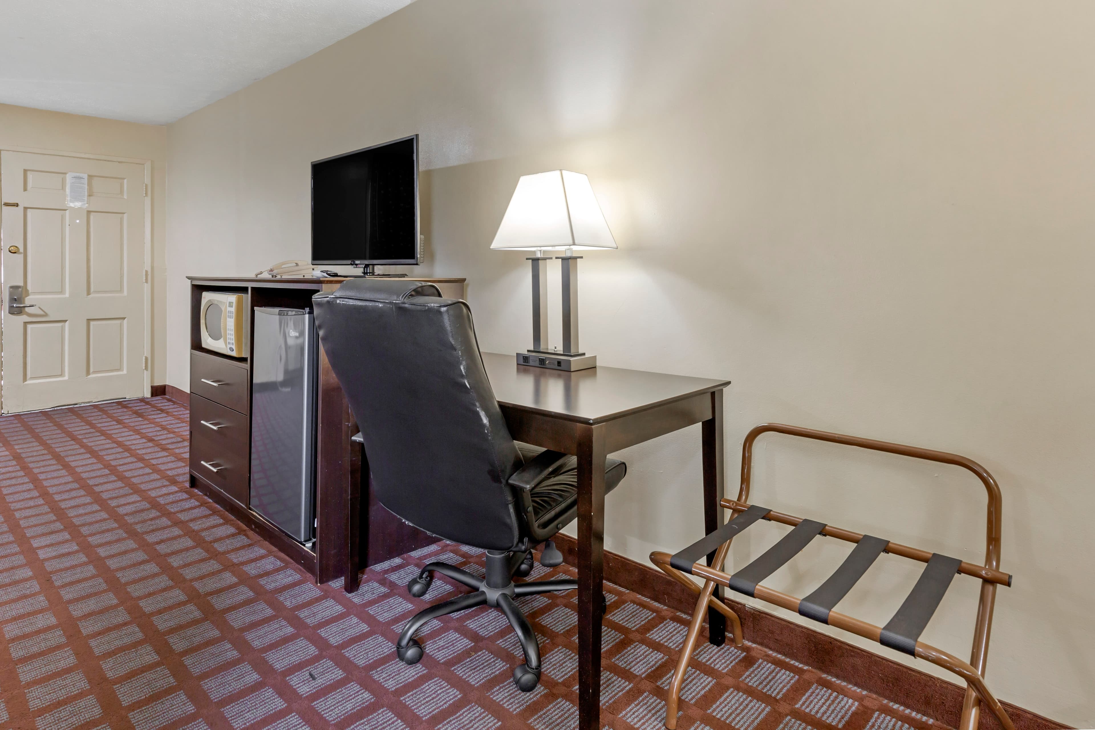 Econo Lodge Woodstock - Shenandoah Valley I-81 — 29