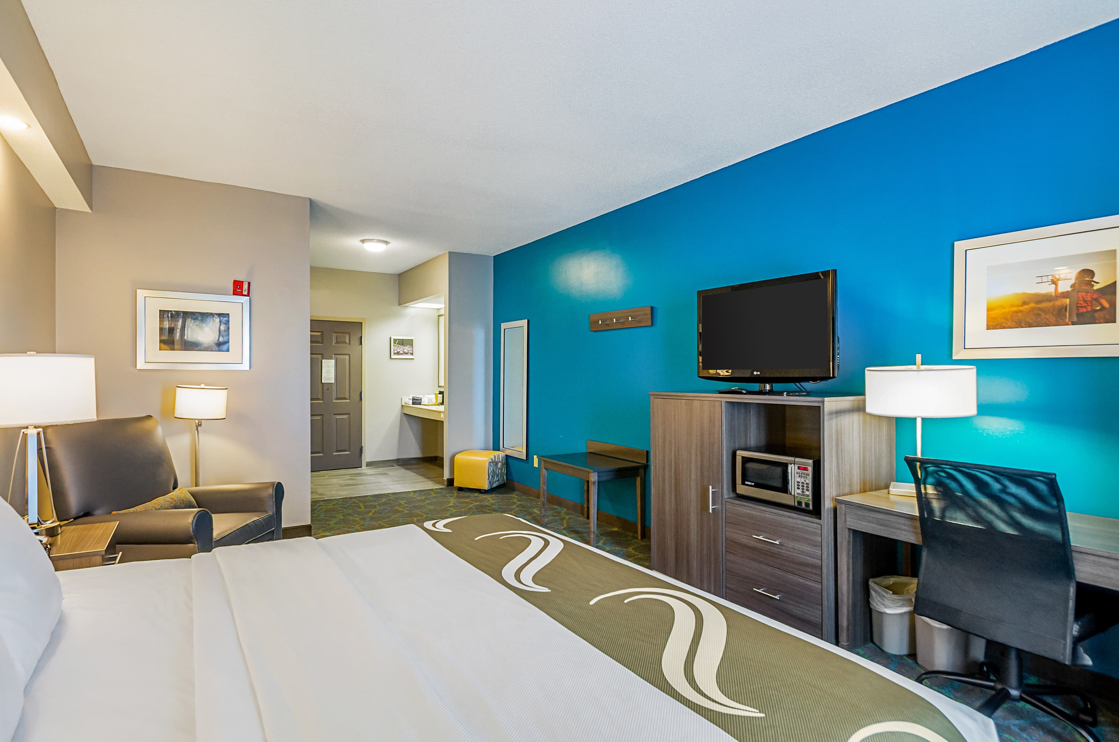 Quality Inn Harrisonburg I-81 — 7