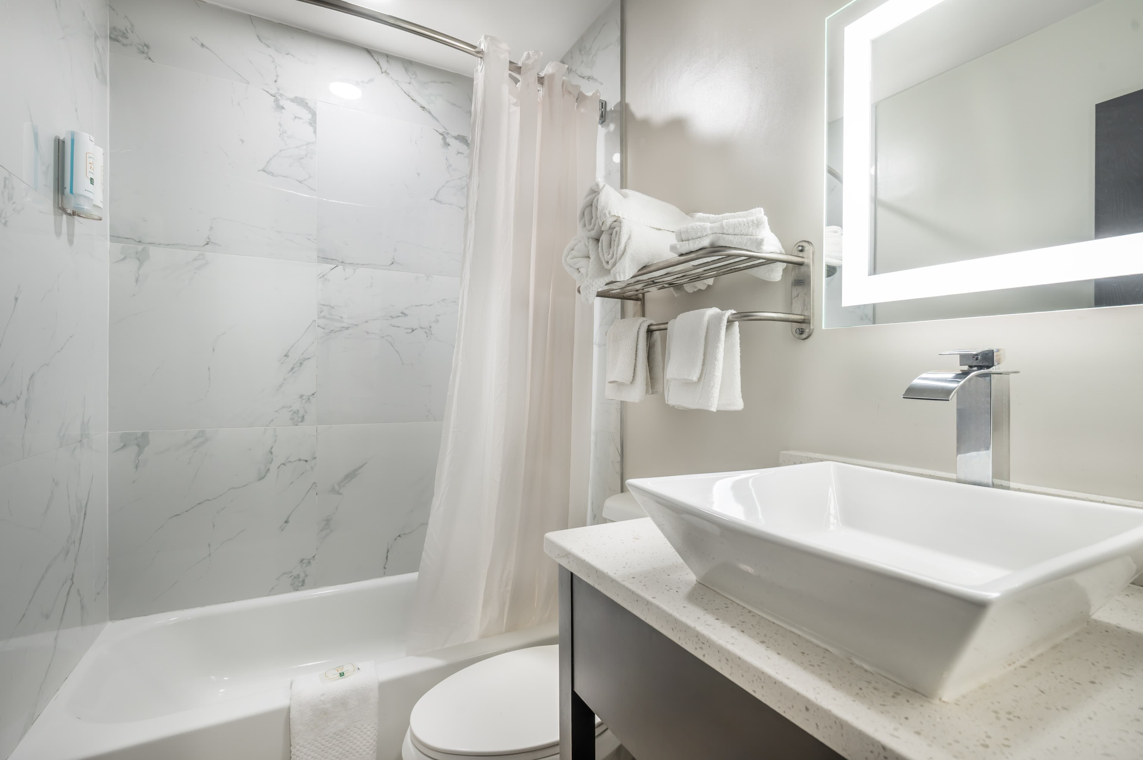Quality Inn Chesapeake - Greenbrier — 6