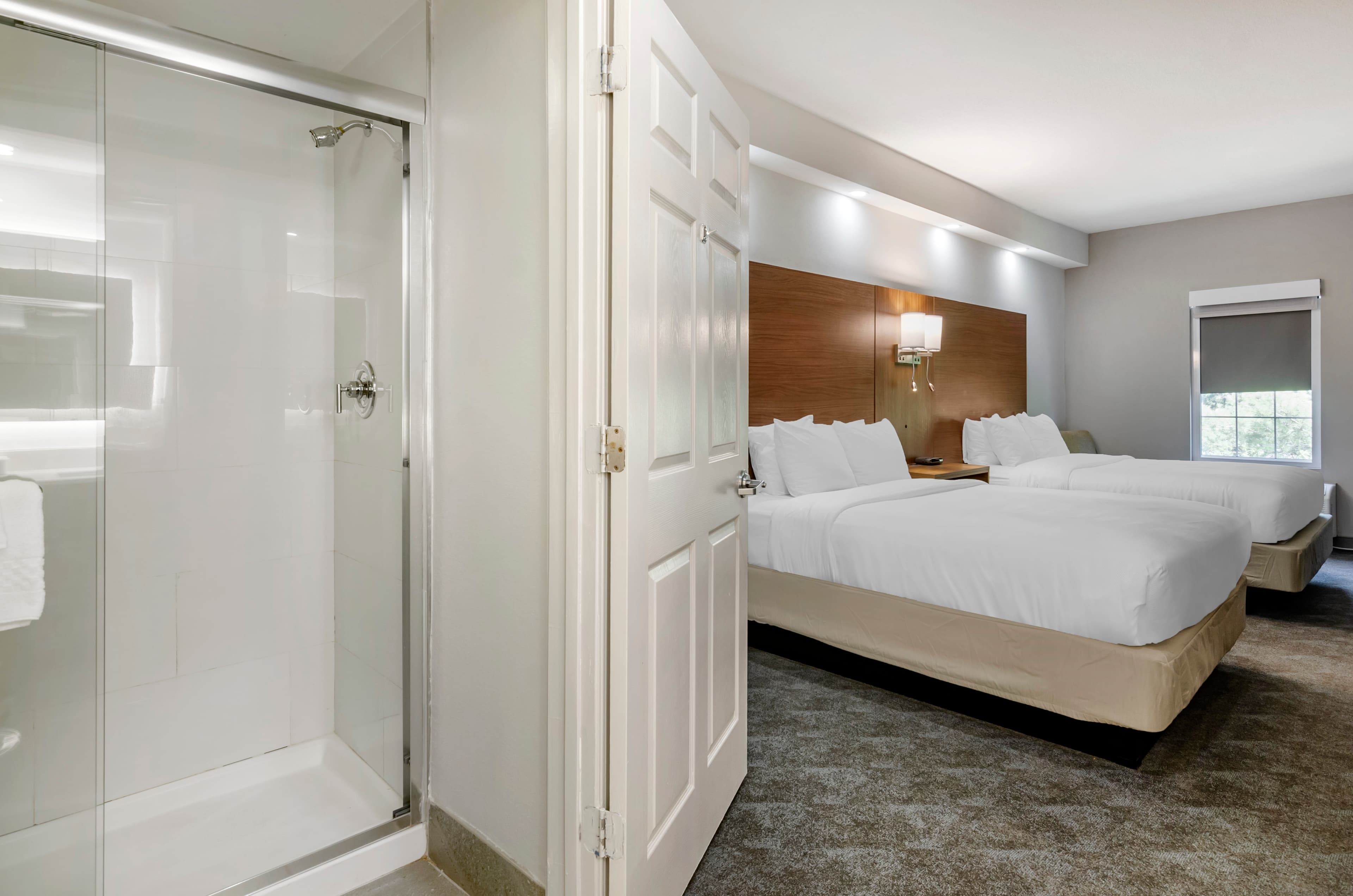 Comfort Inn Martinsville — 9
