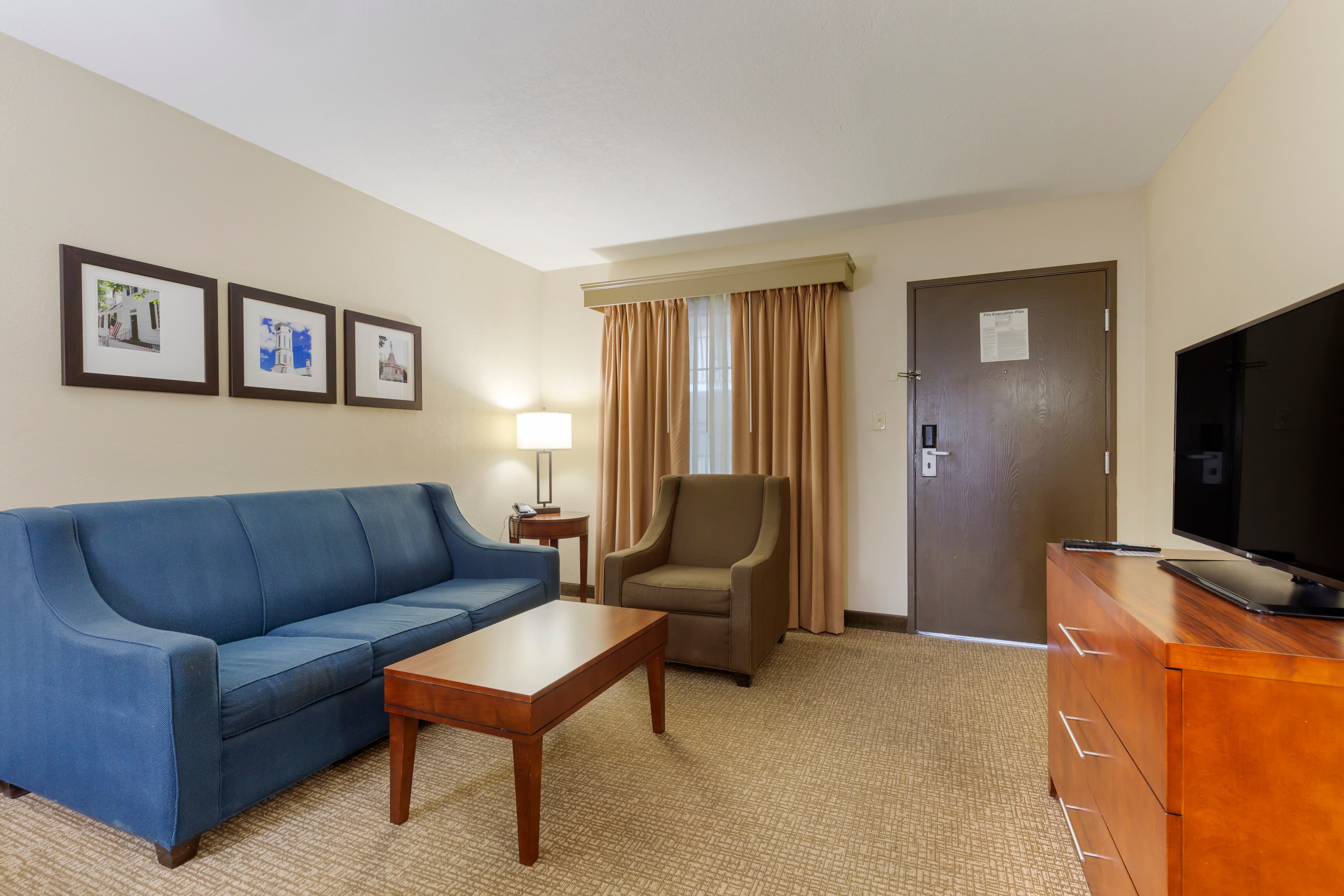 Comfort Suites Fredericksburg South — 16