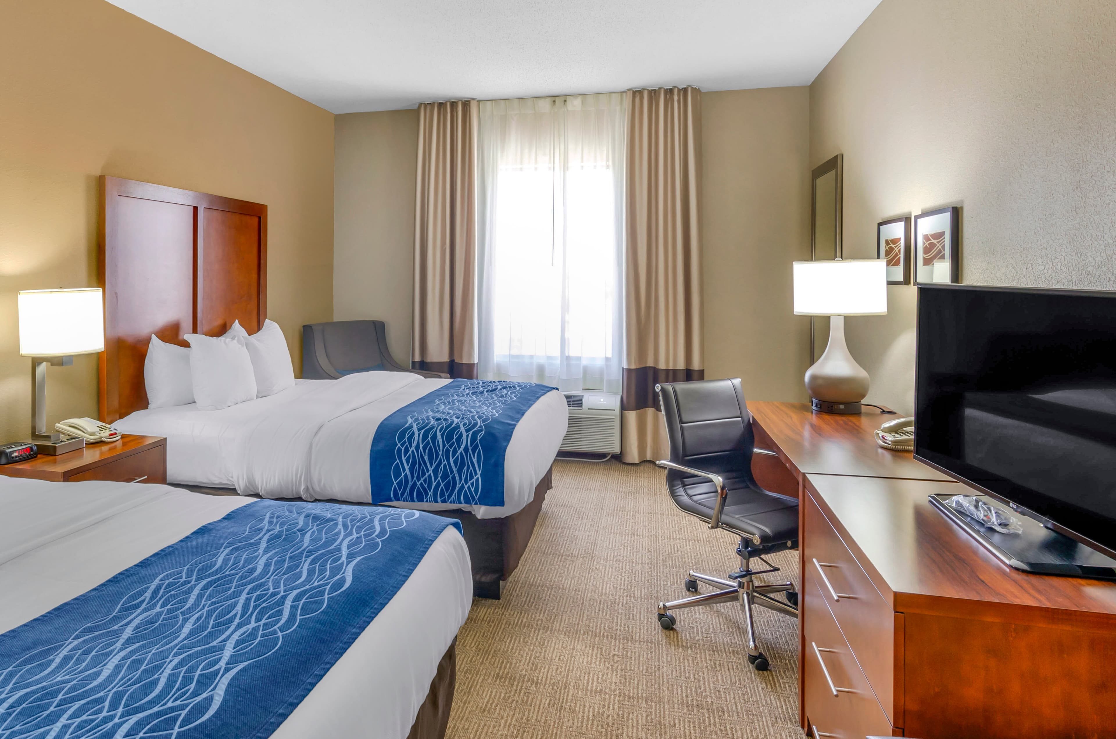 Comfort Inn & Suites Lynchburg Airport - University Area — 9
