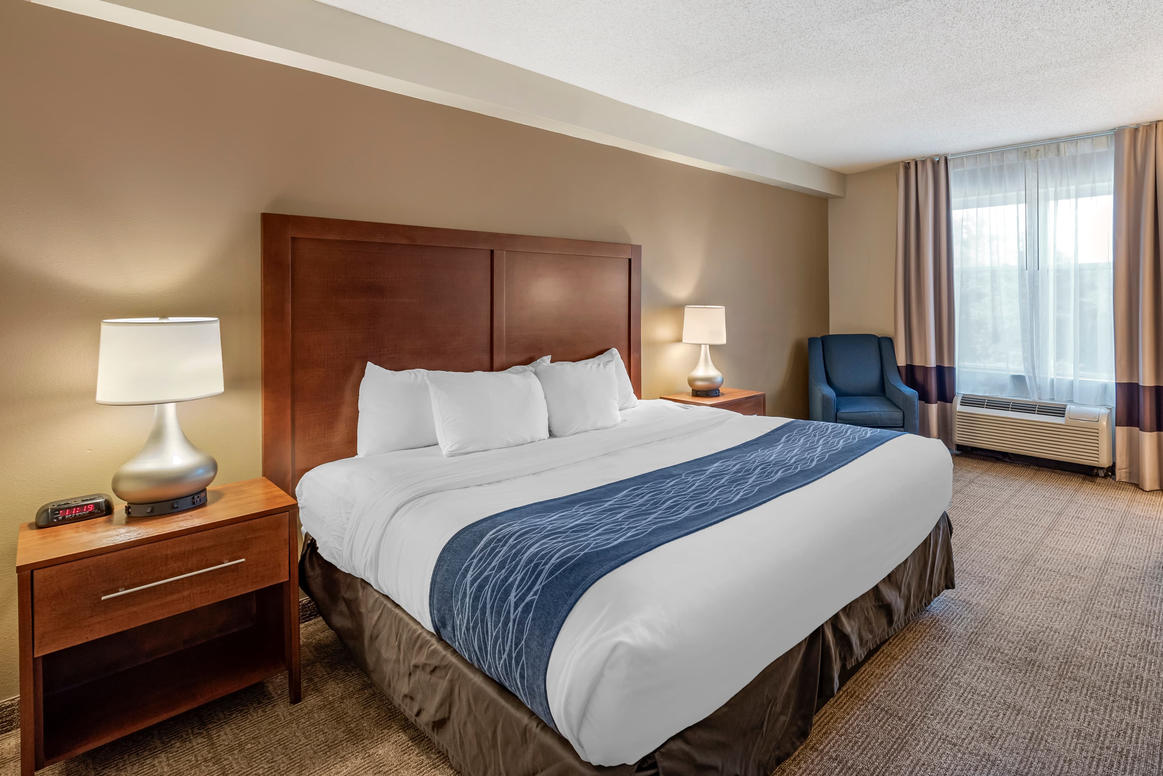 Comfort Inn & Suites Virginia Beach - Norfolk Airport — 6