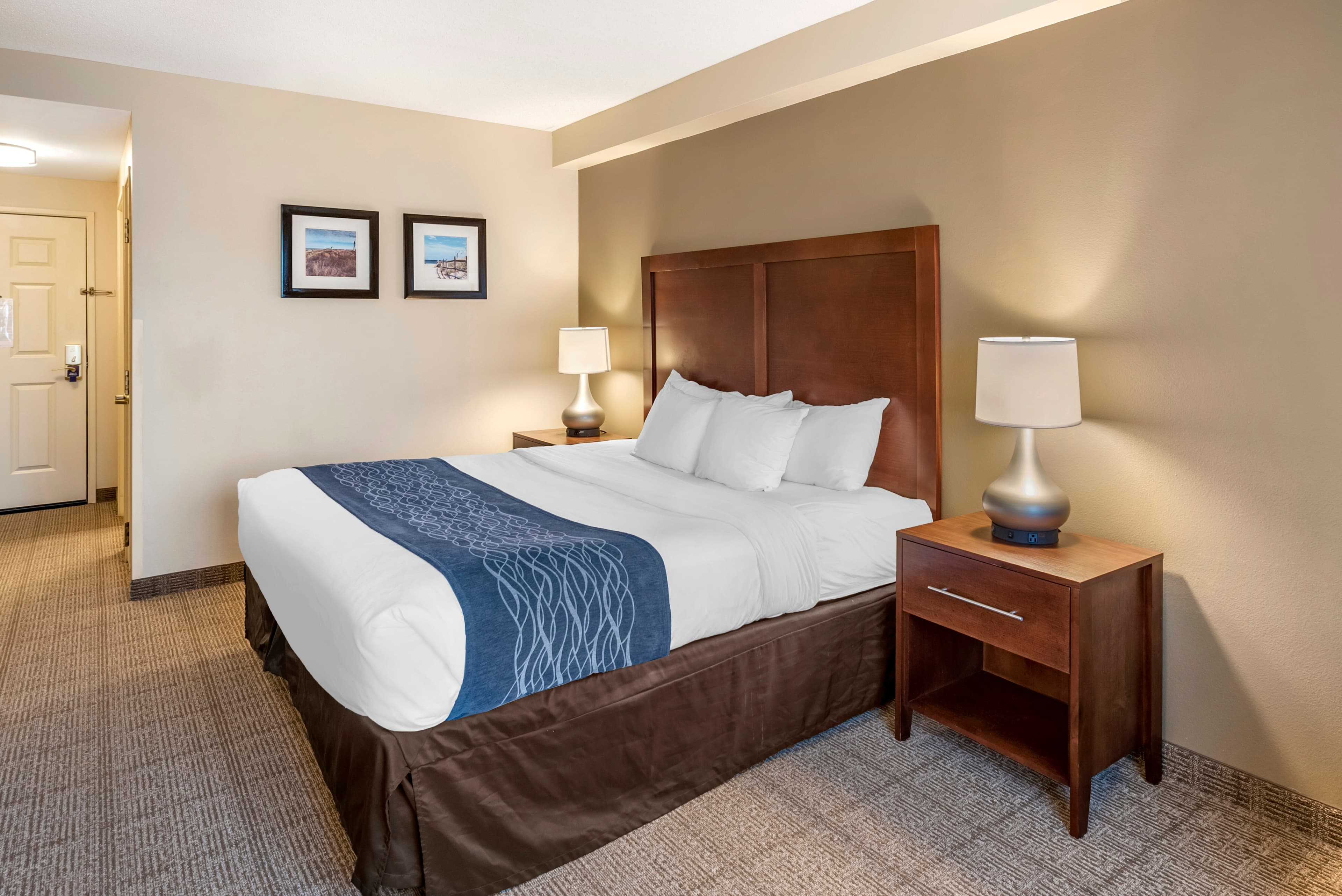 Comfort Inn & Suites Virginia Beach - Norfolk Airport — 8