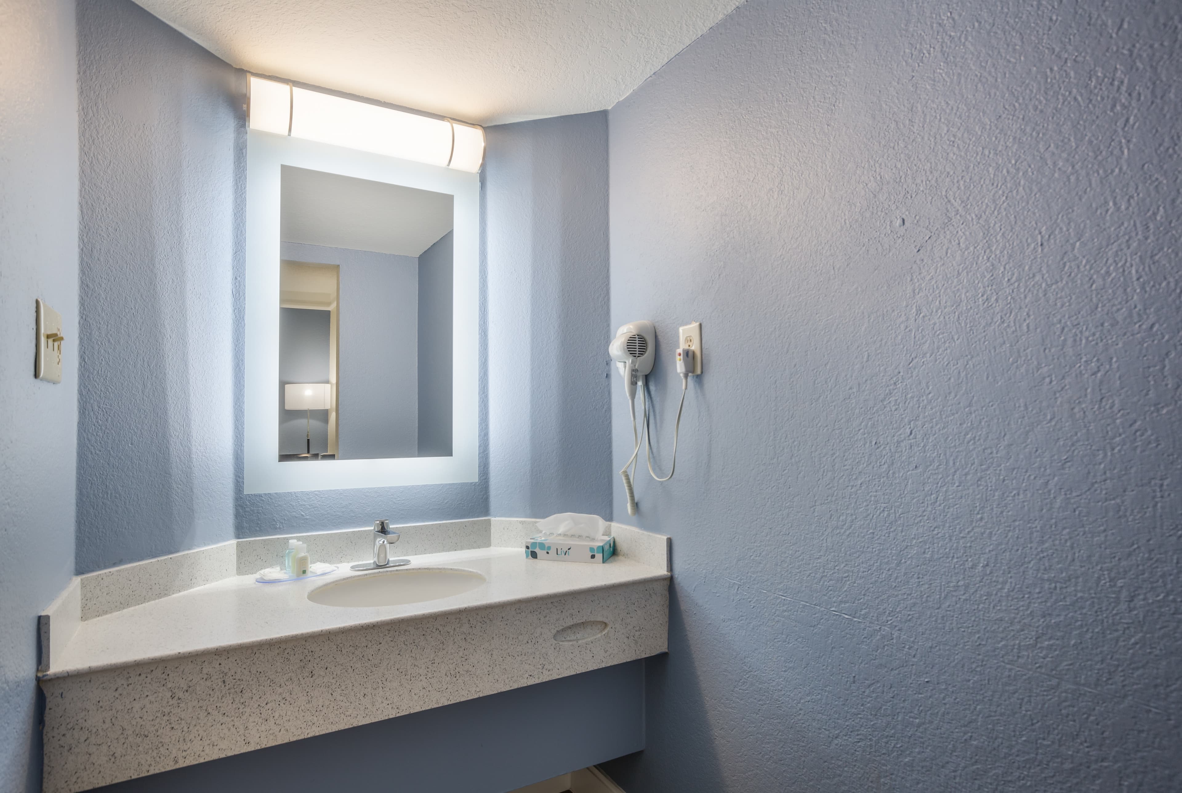Quality Inn Hampton - Newport News — 9
