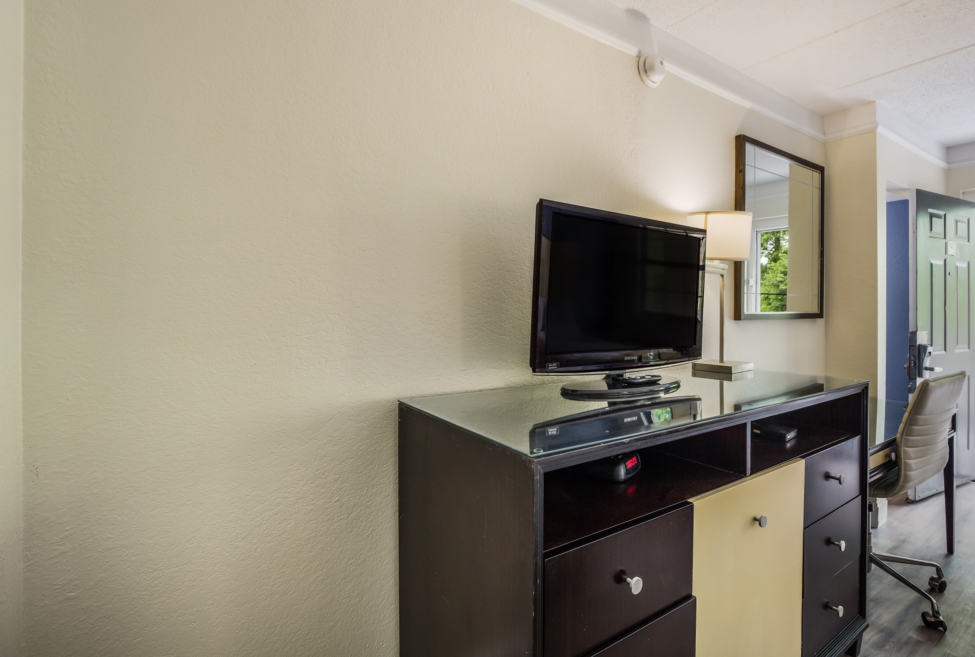 Quality Inn Hampton - Newport News - Image 4