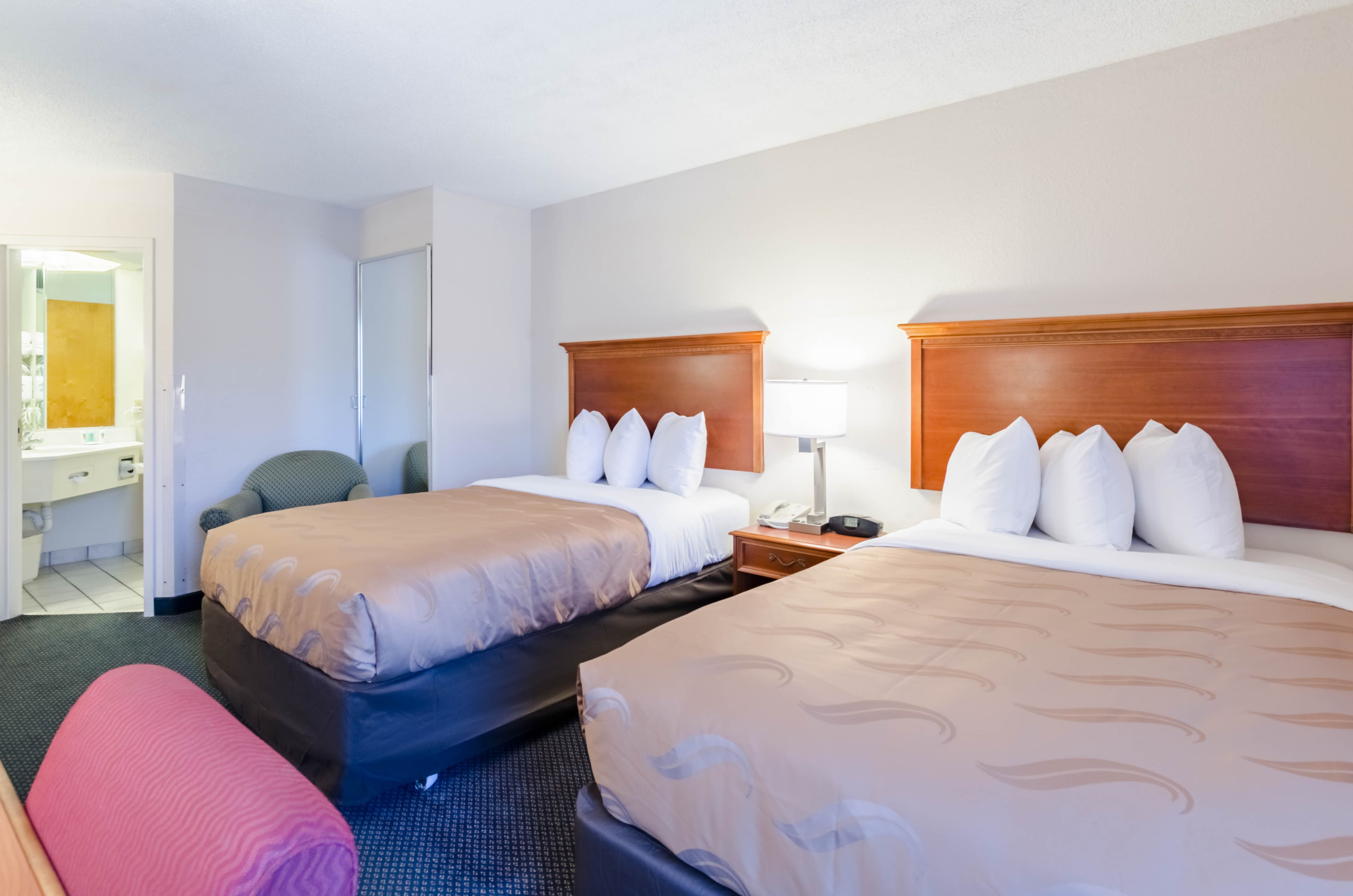 Quality Inn Lynchburg near University - Image 5