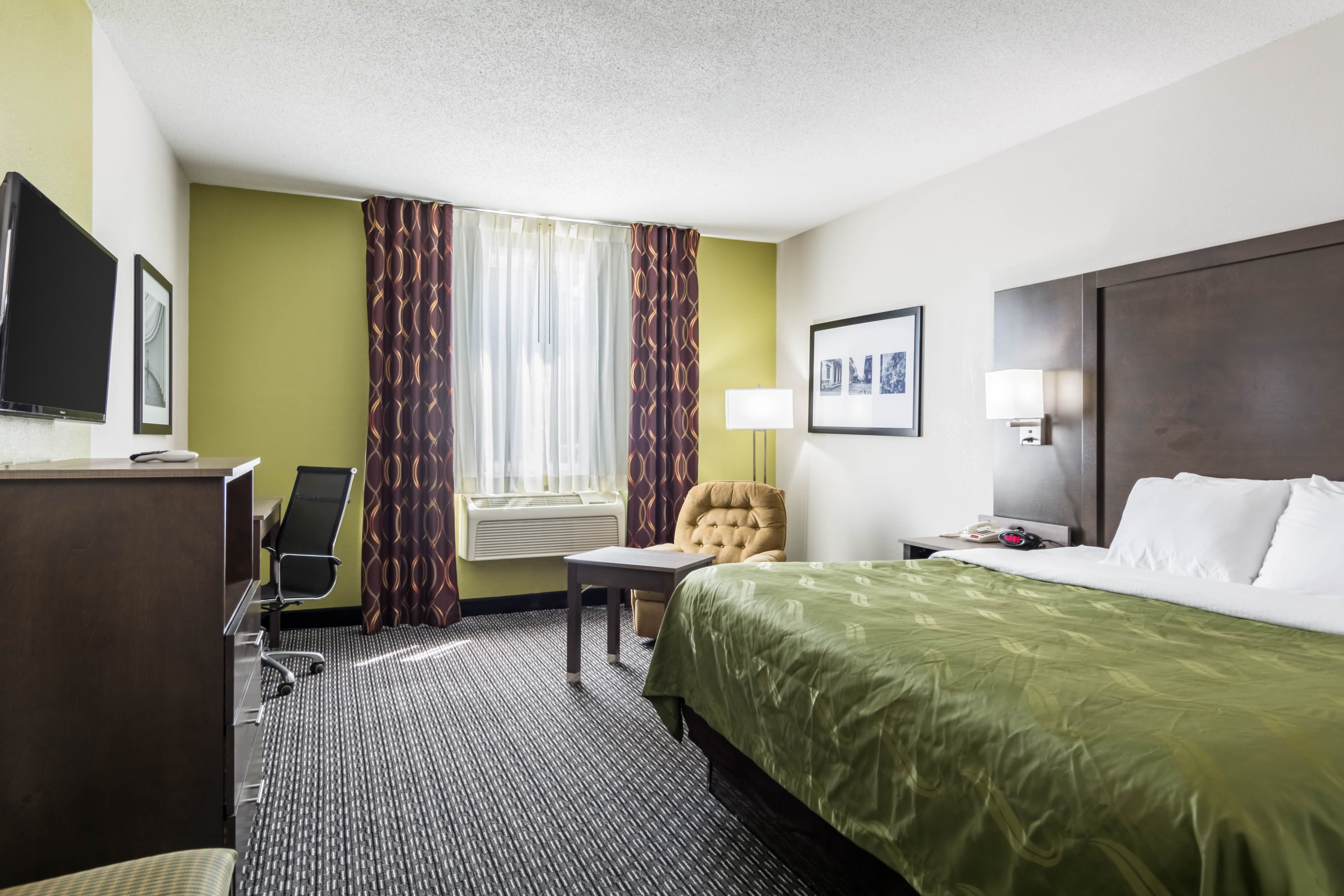 Quality Inn Warsaw near Rappahannock River — 7