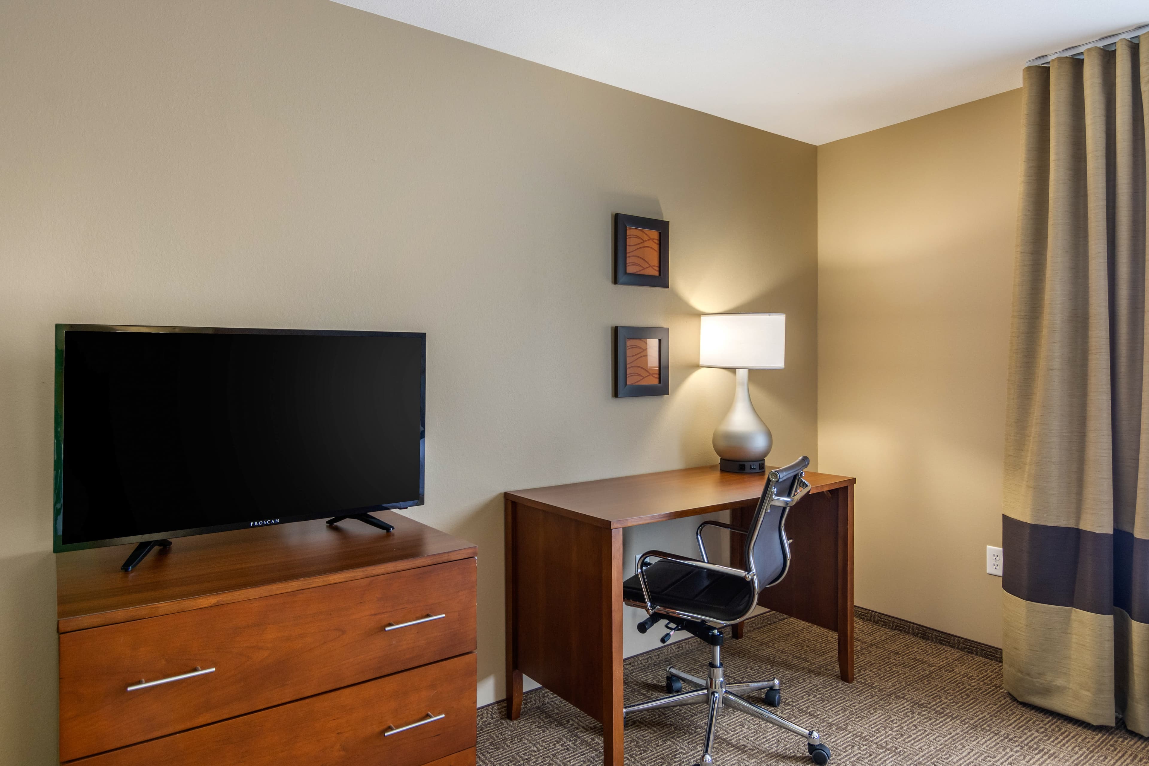 Comfort Inn South Chesterfield - Colonial Heights — 10