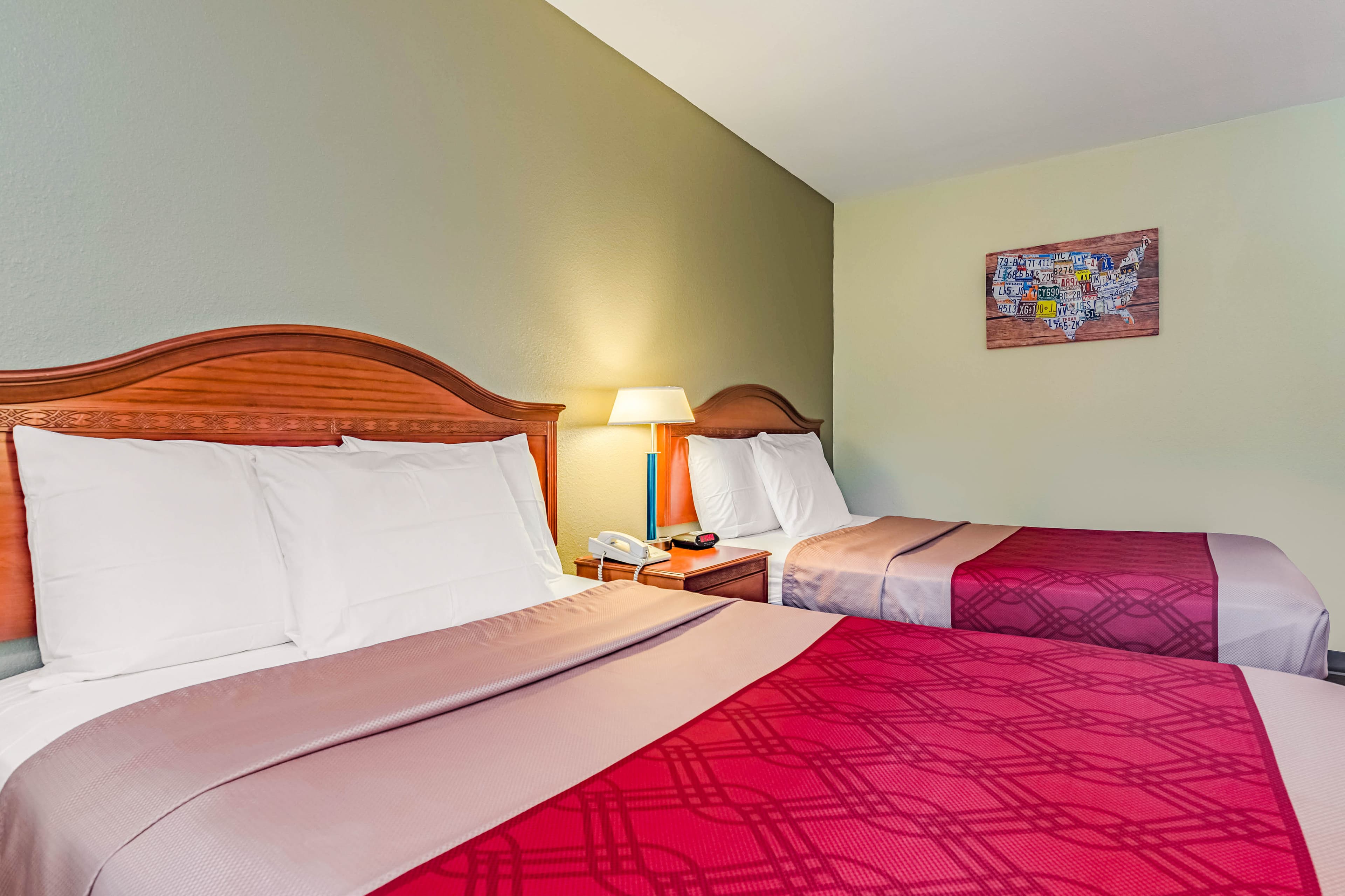Econo Lodge Lexington Downtown near I-81 - Image 5