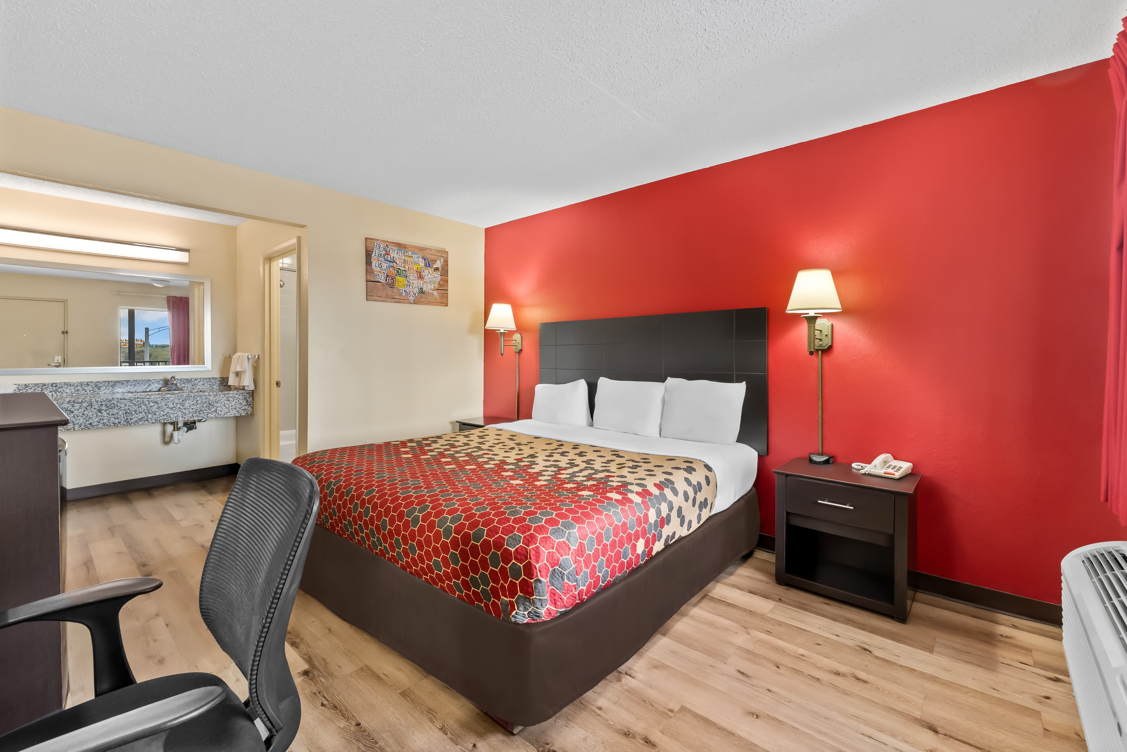 Econo Lodge Fredericksburg near I-95 — 7