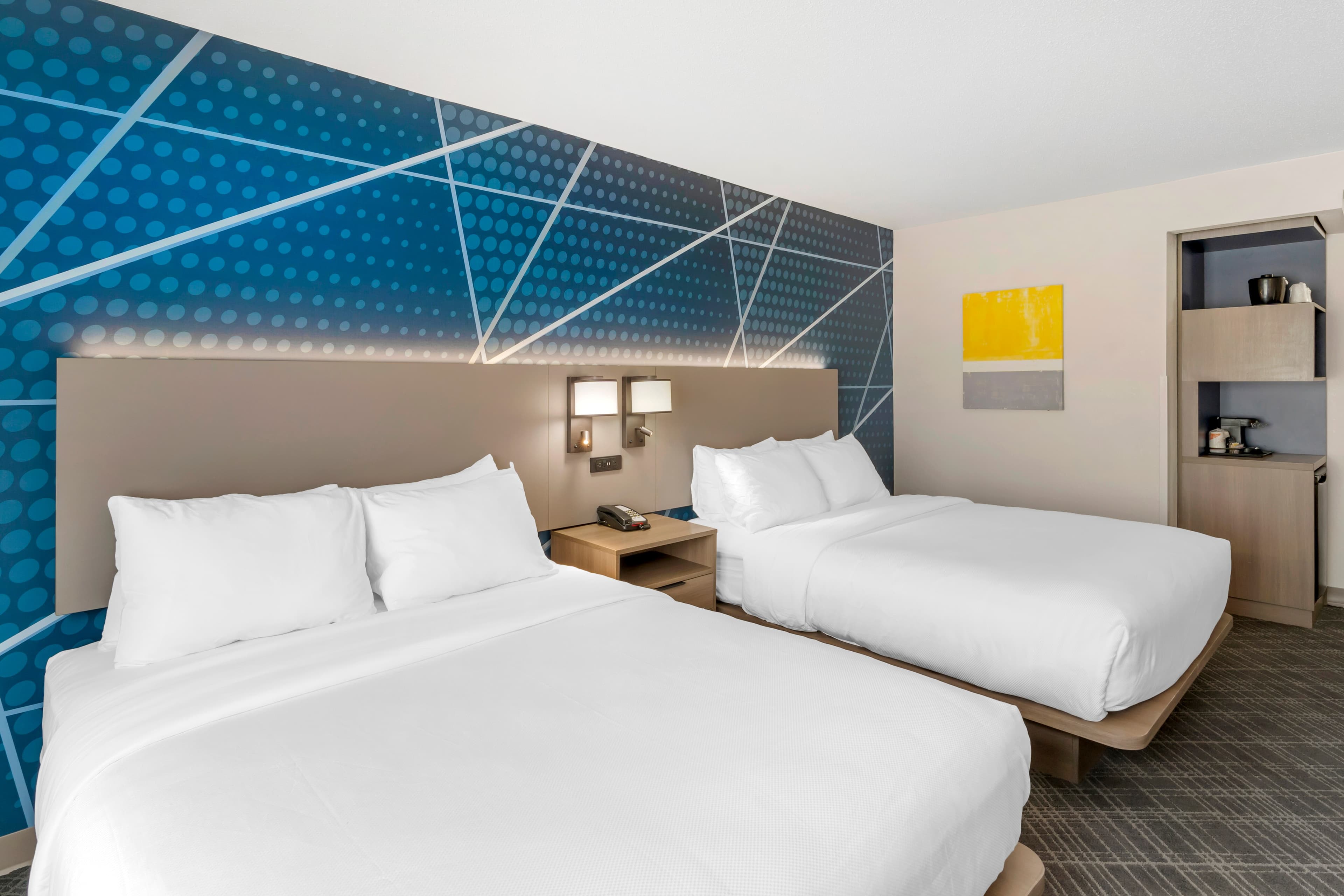 Comfort Inn & Suites Hampton near Coliseum — 15