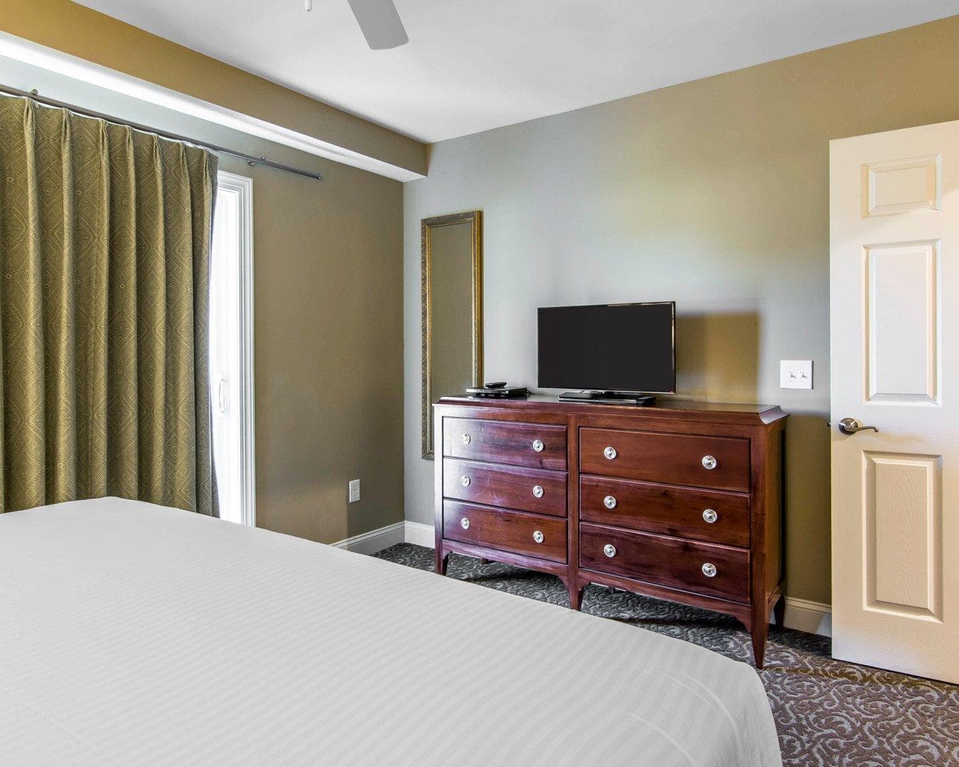 Bluegreen Vacations Parkside Williamsburg, an Ascend Collection Resort — 3