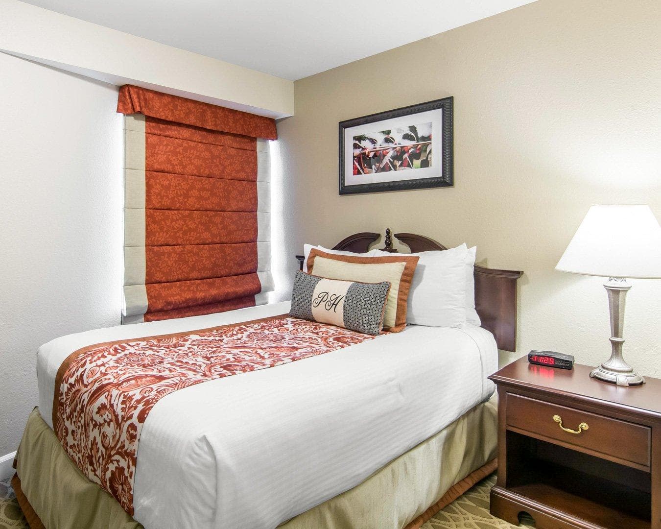 Bluegreen Vacations Patrick Henry Sqr, an Ascend Collection Resort — 5