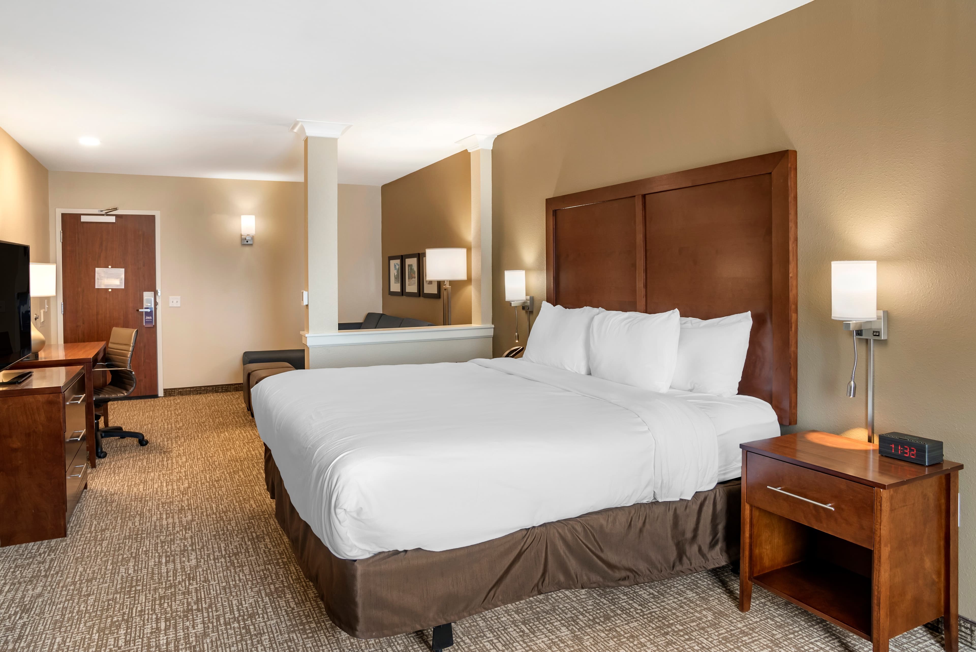 Comfort Inn & Suites Harrisonburg — 16