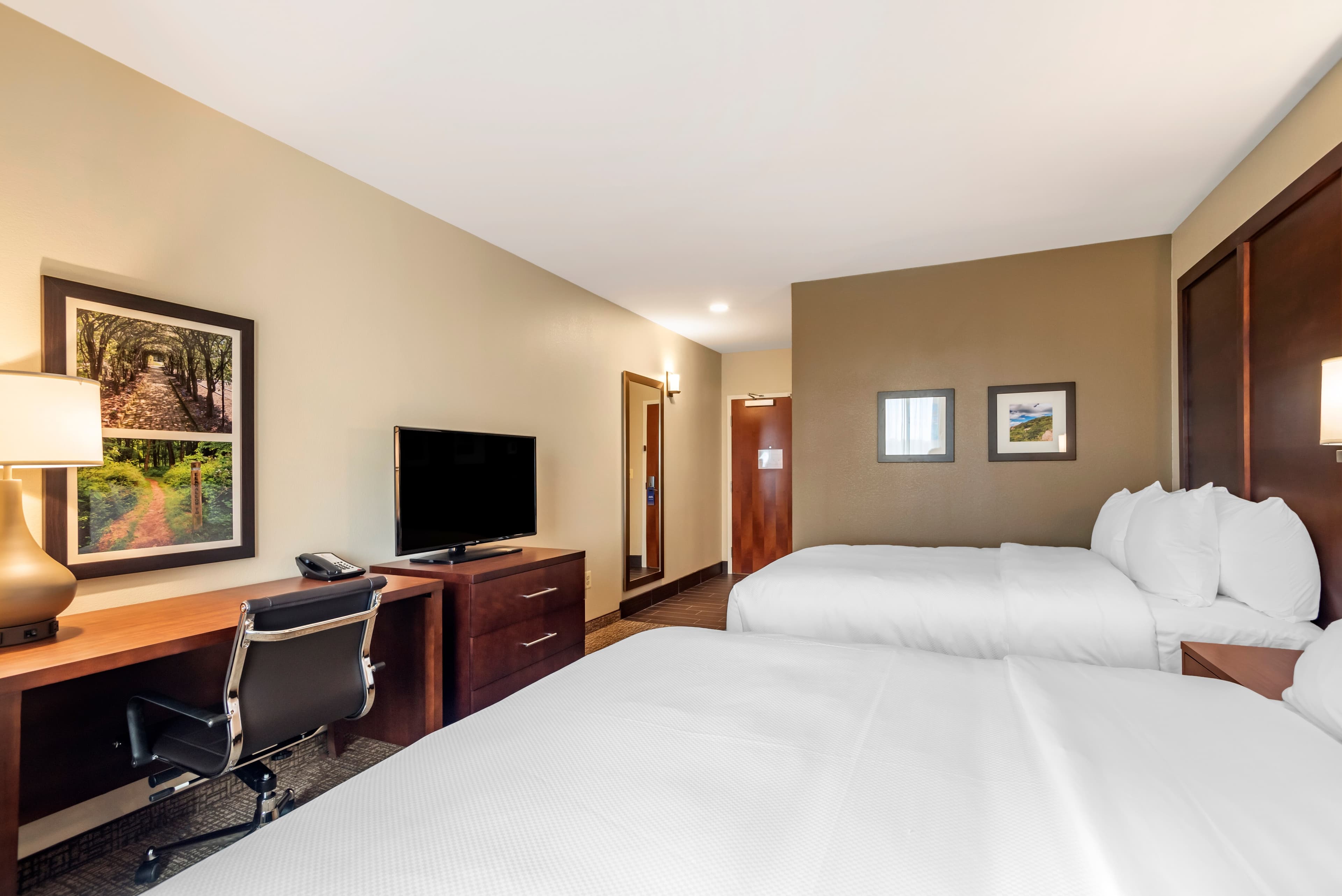 Comfort Inn & Suites Winchester — 8
