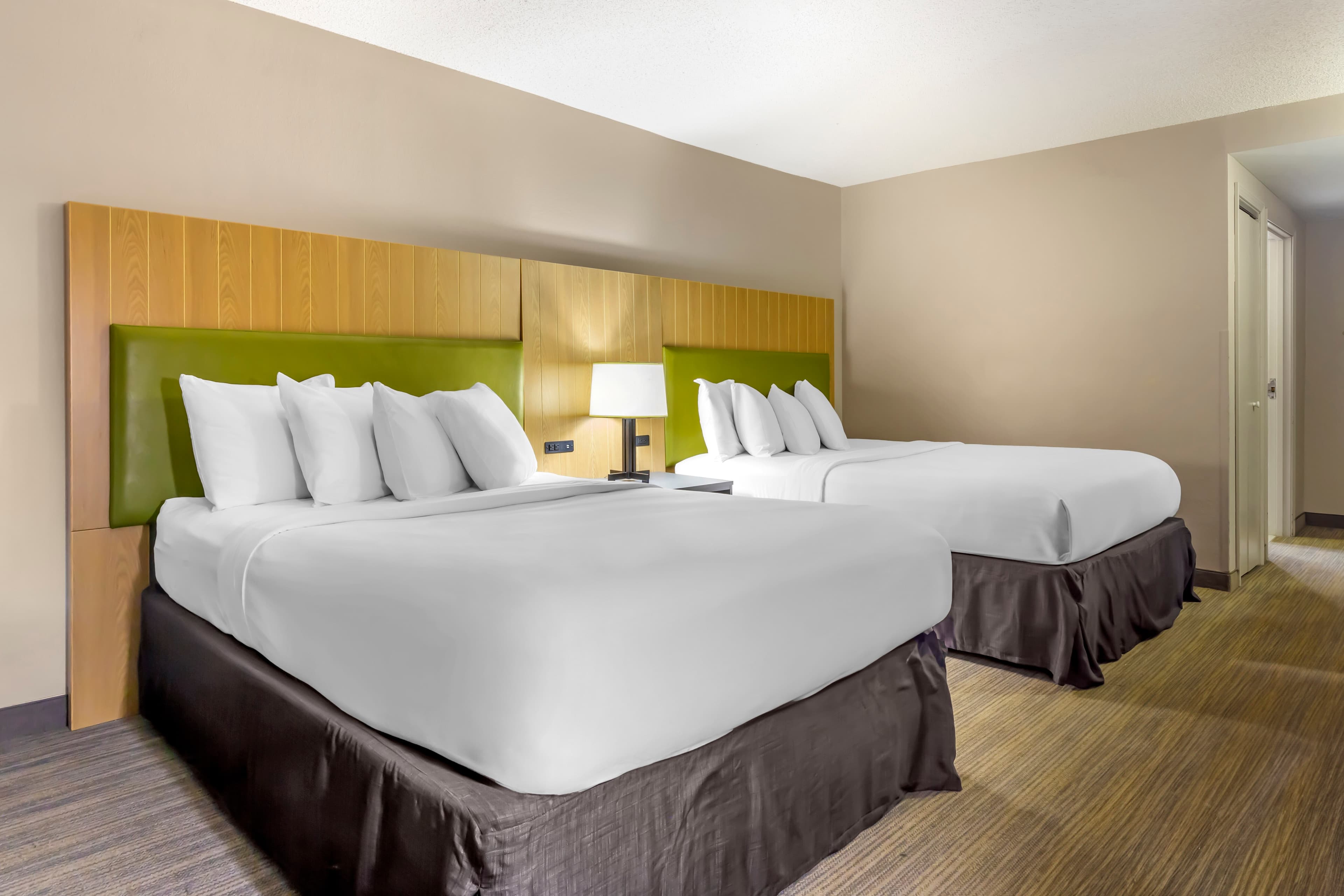 Country Inn & Suites by Radisson, Newport News South, VA — 12