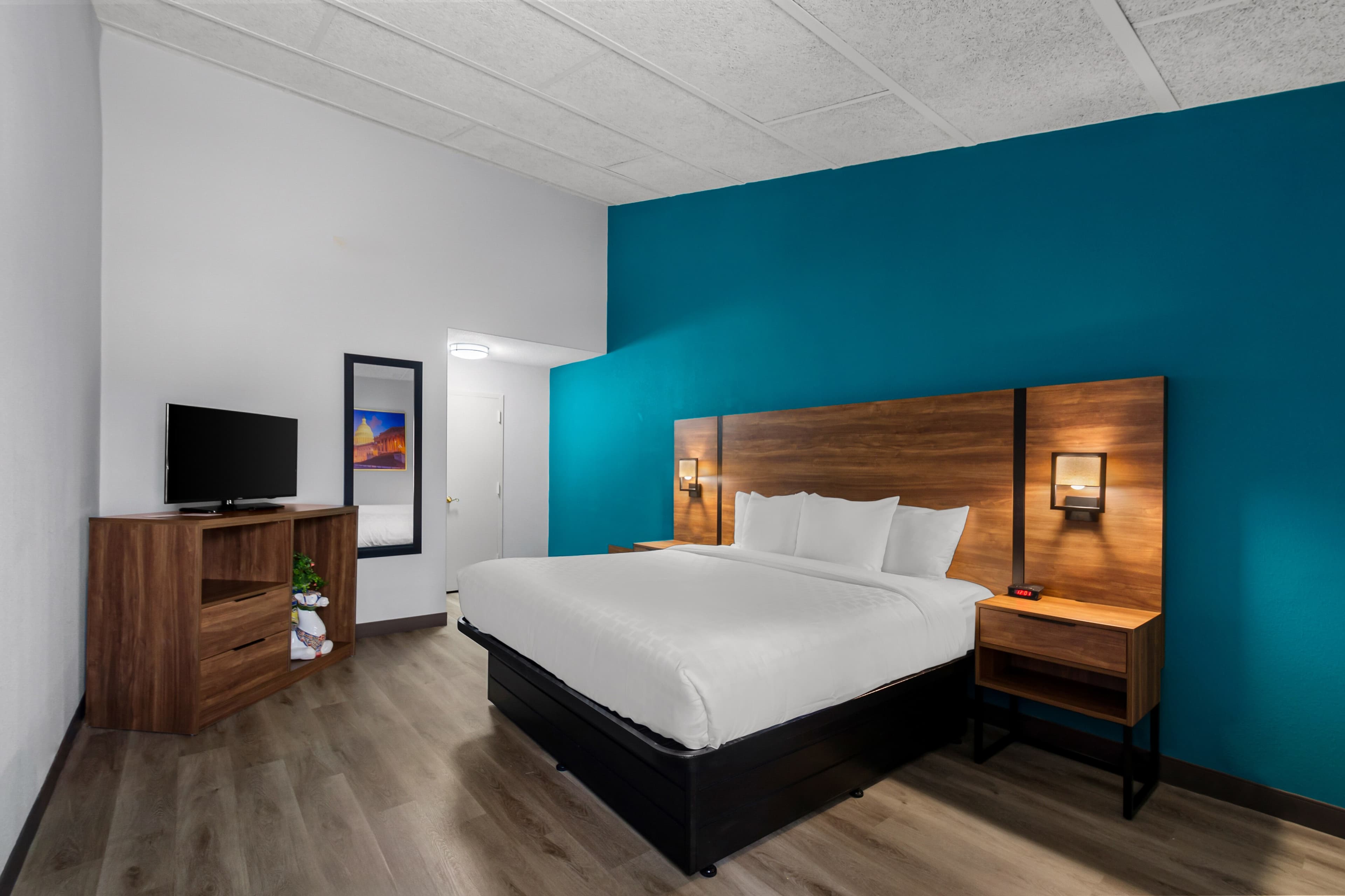 Clarion Inn Falls Church-Arlington — 18