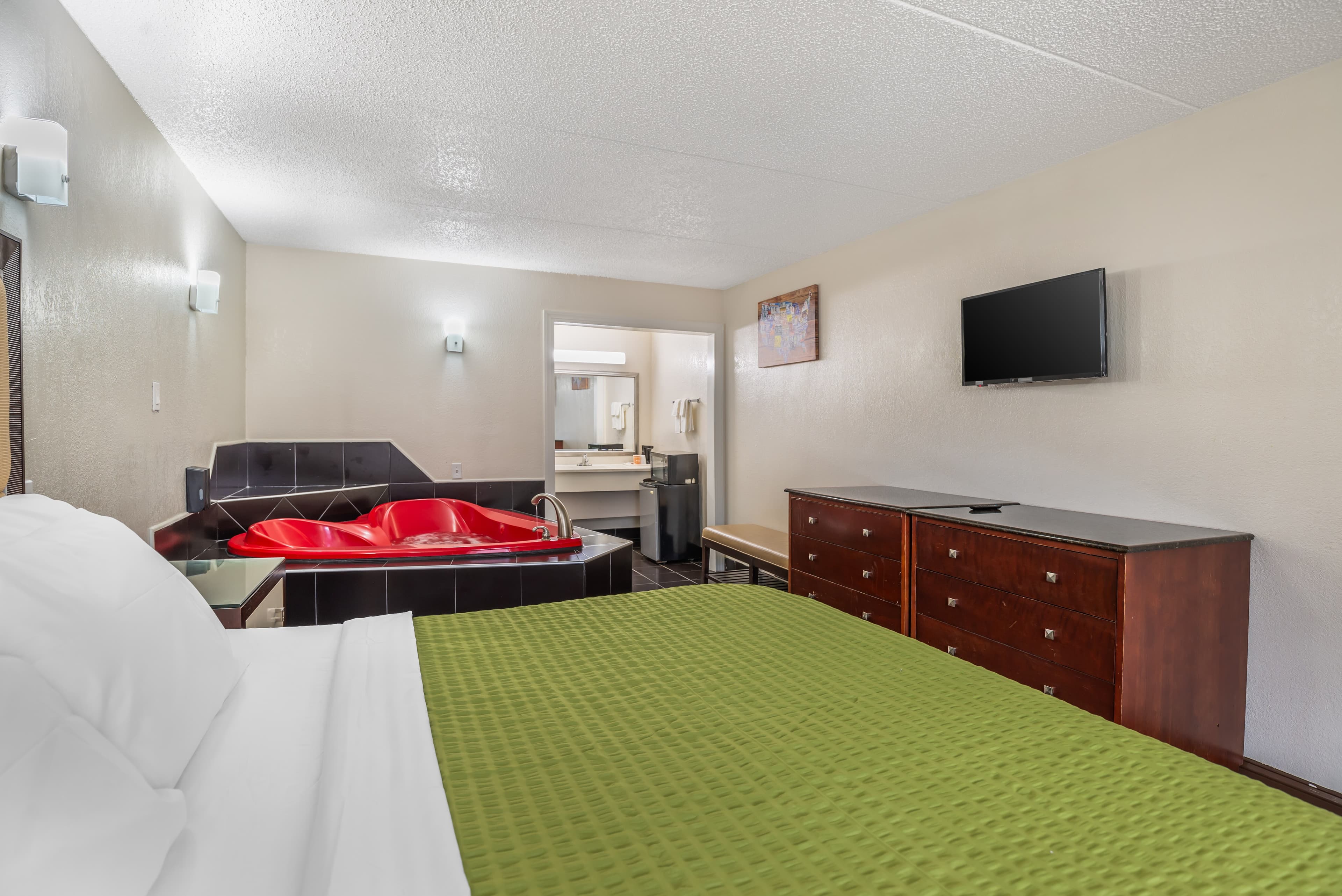 Econo Lodge Richmond-North Chesterfield — 12