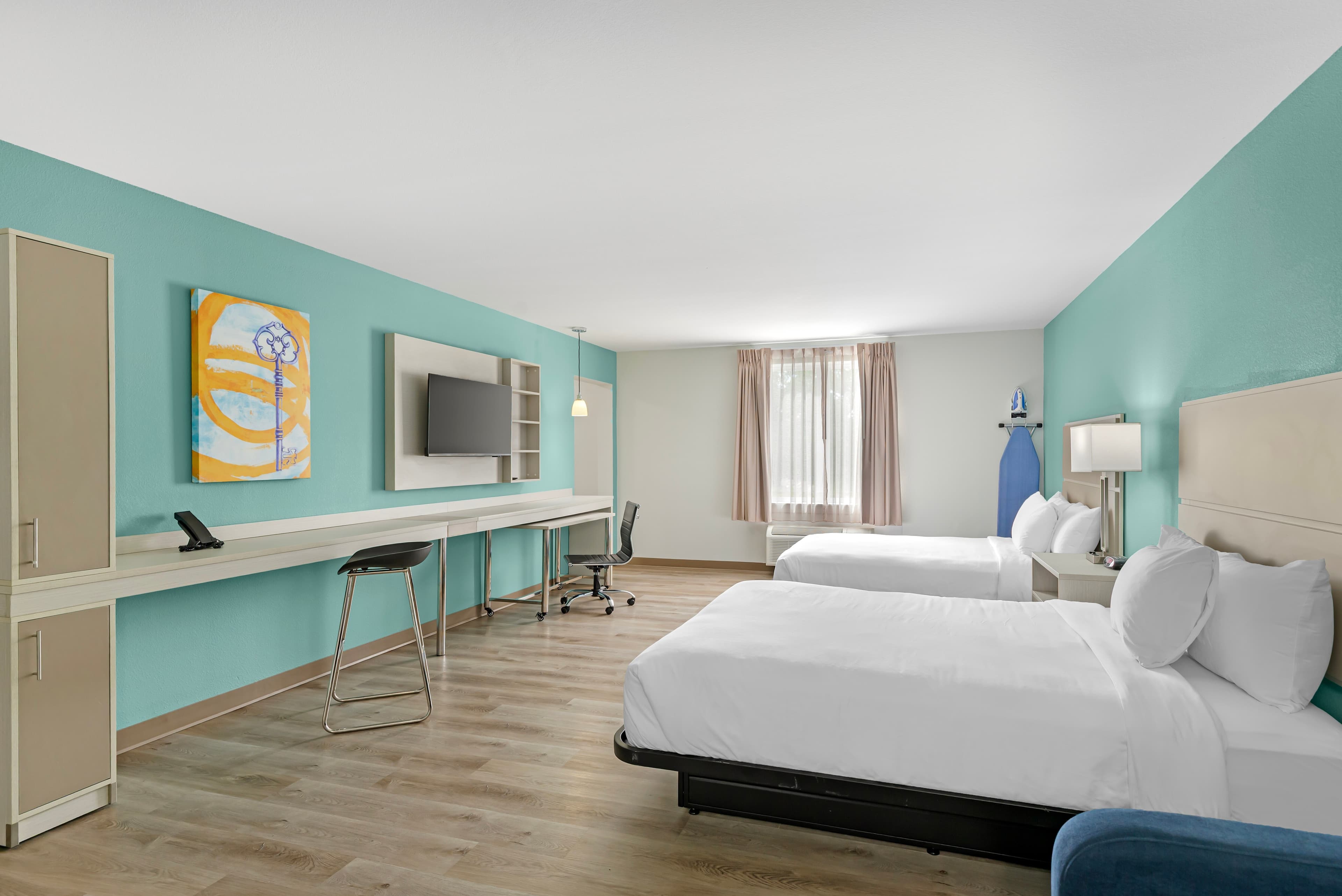 MainStay Suites Chesapeake - Greenbrier — 7