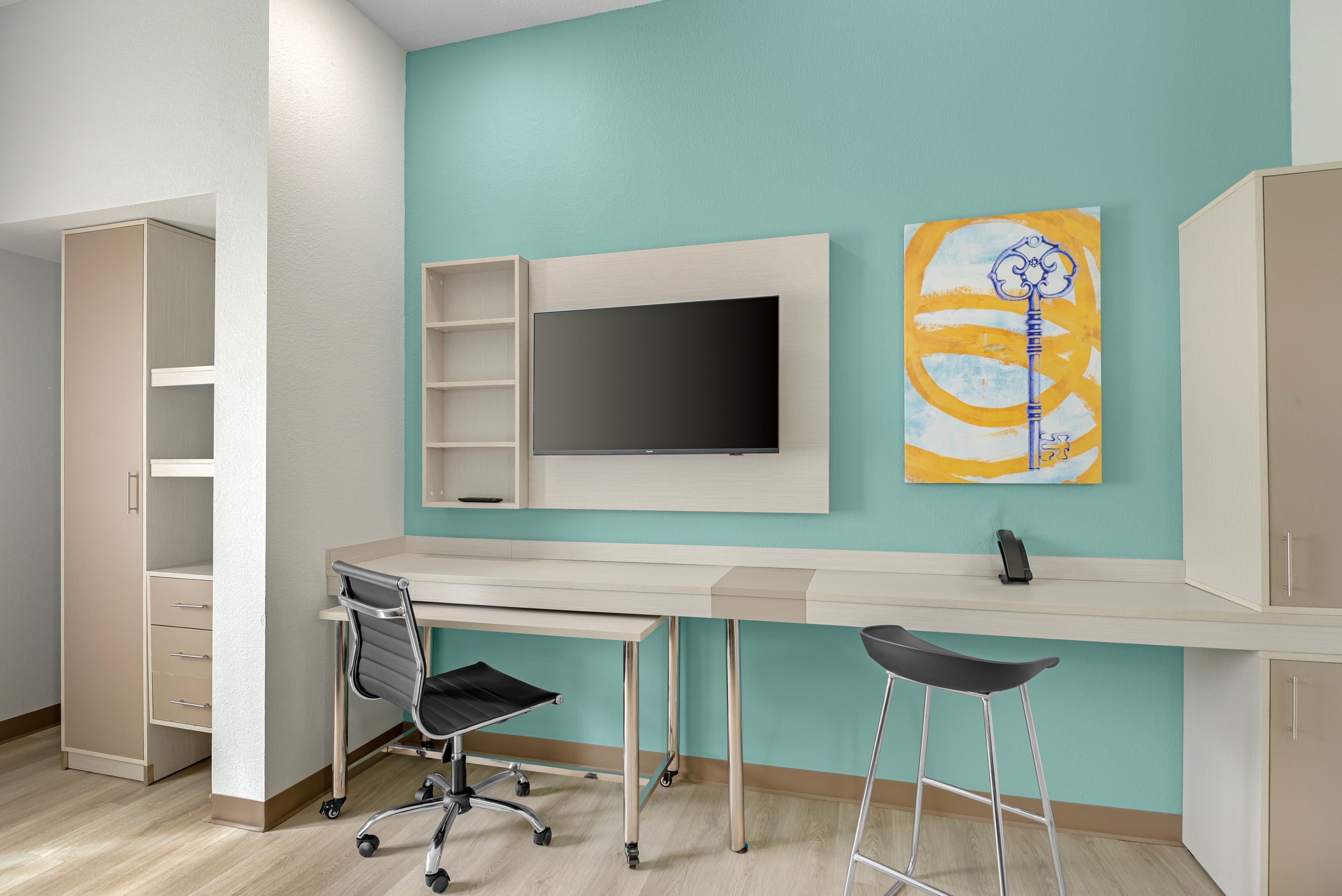 MainStay Suites Chesapeake - Greenbrier — 12