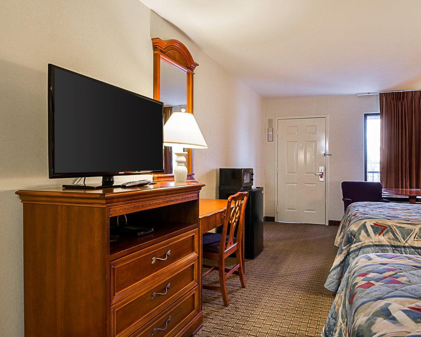 Econo Lodge Richmond North — 22