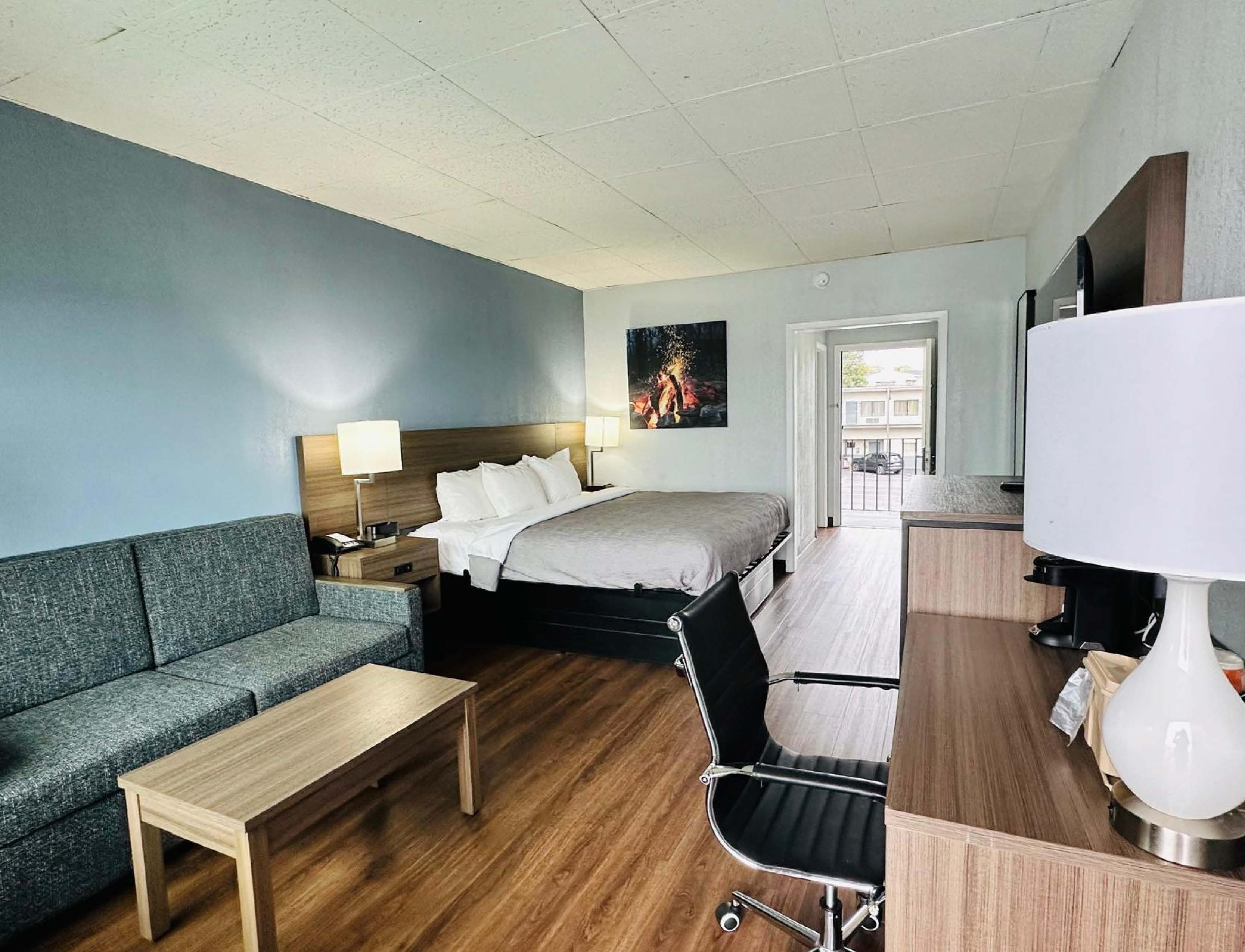 Quality Inn - On The Lake Clarksville-Boydton — 10