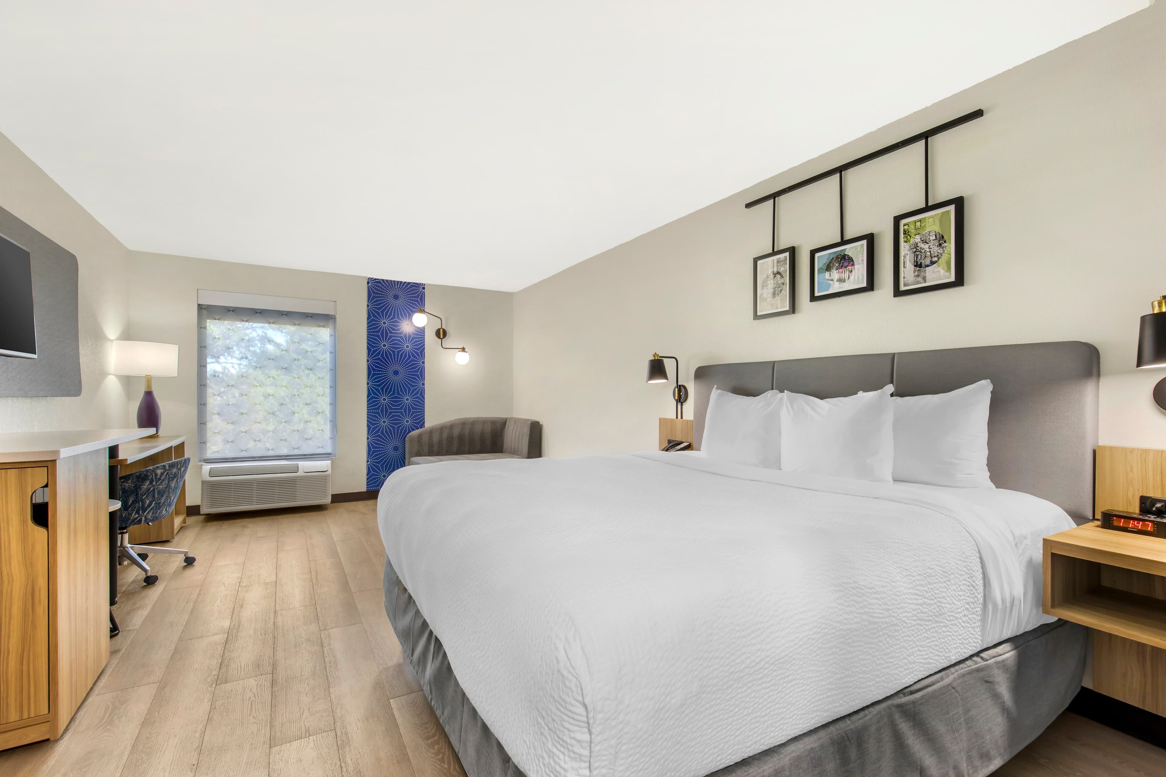 Sleep Inn — 6