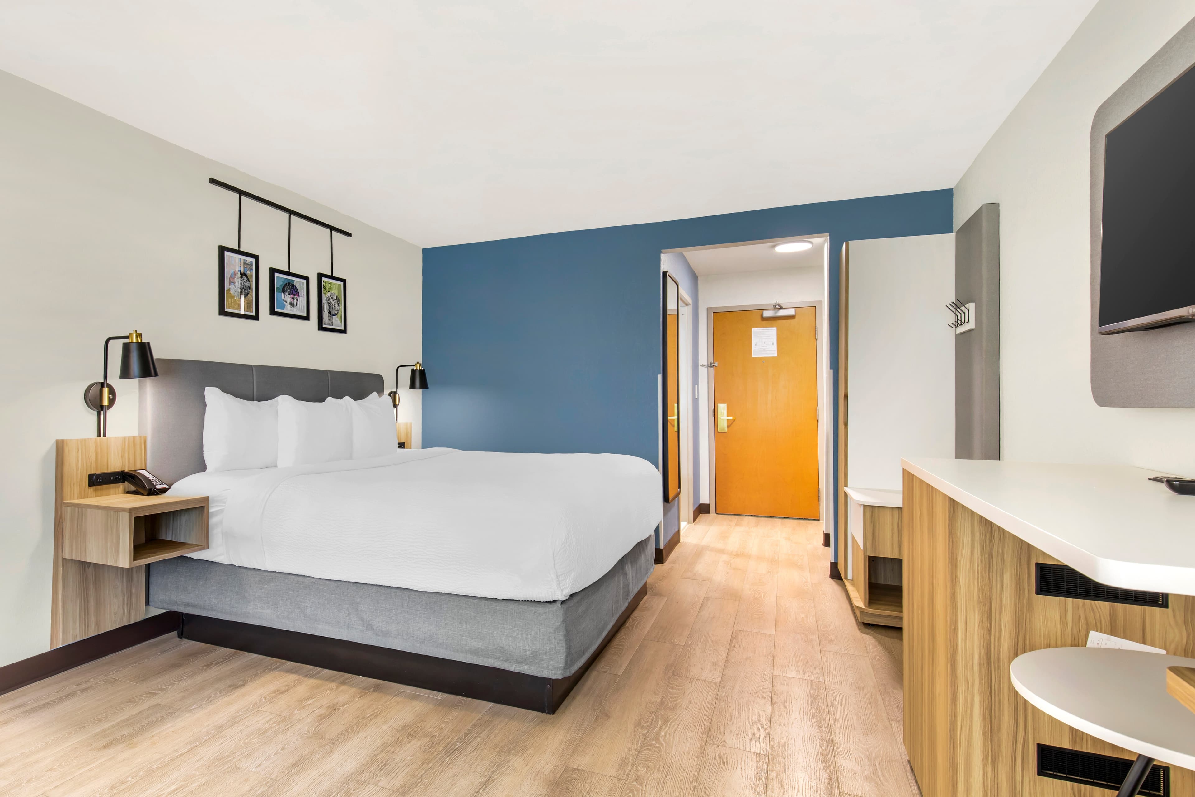 Sleep Inn — 7