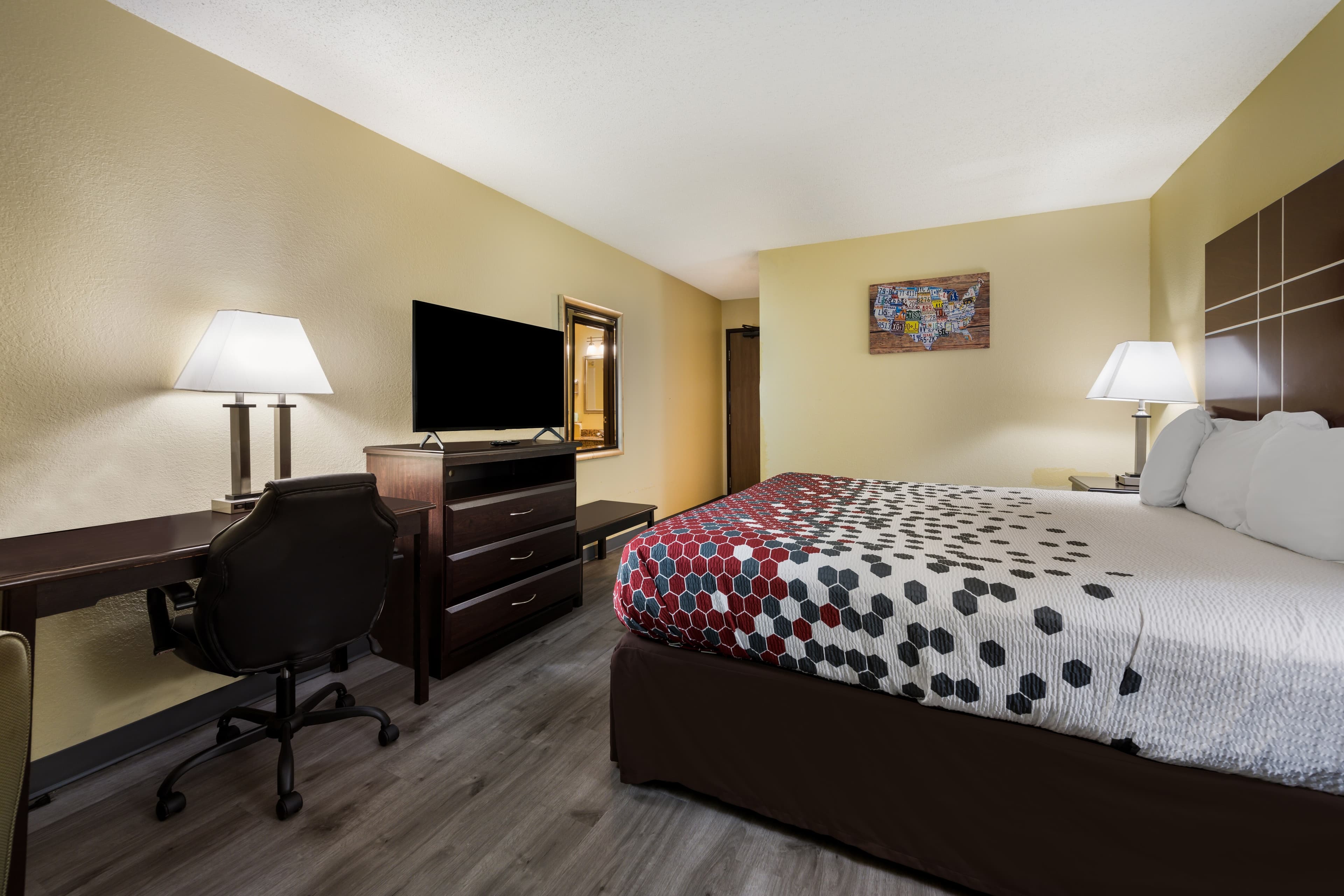 Econo Lodge Spotsylvania Town Center — 22