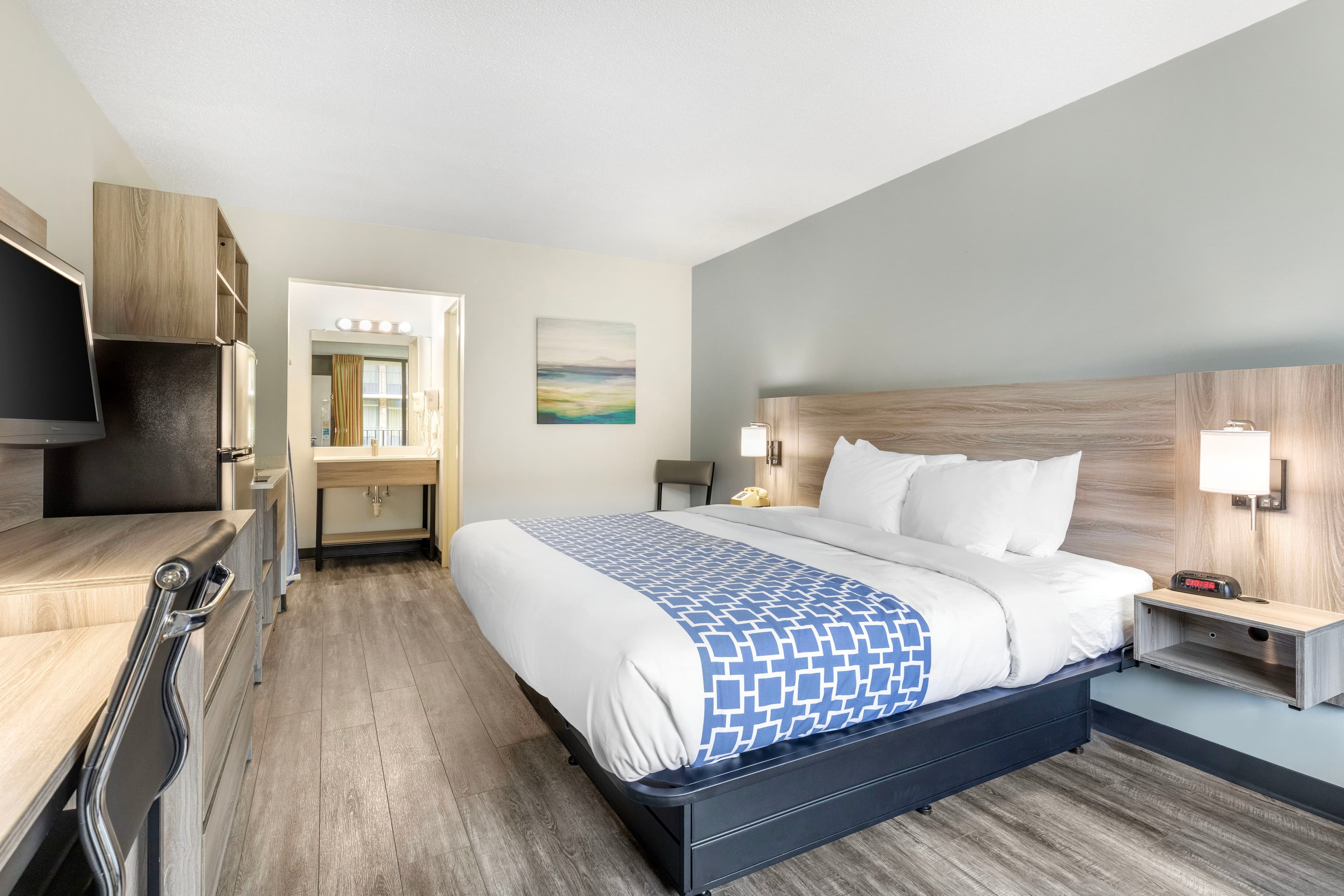 Suburban Studios Tysons Corner — 14