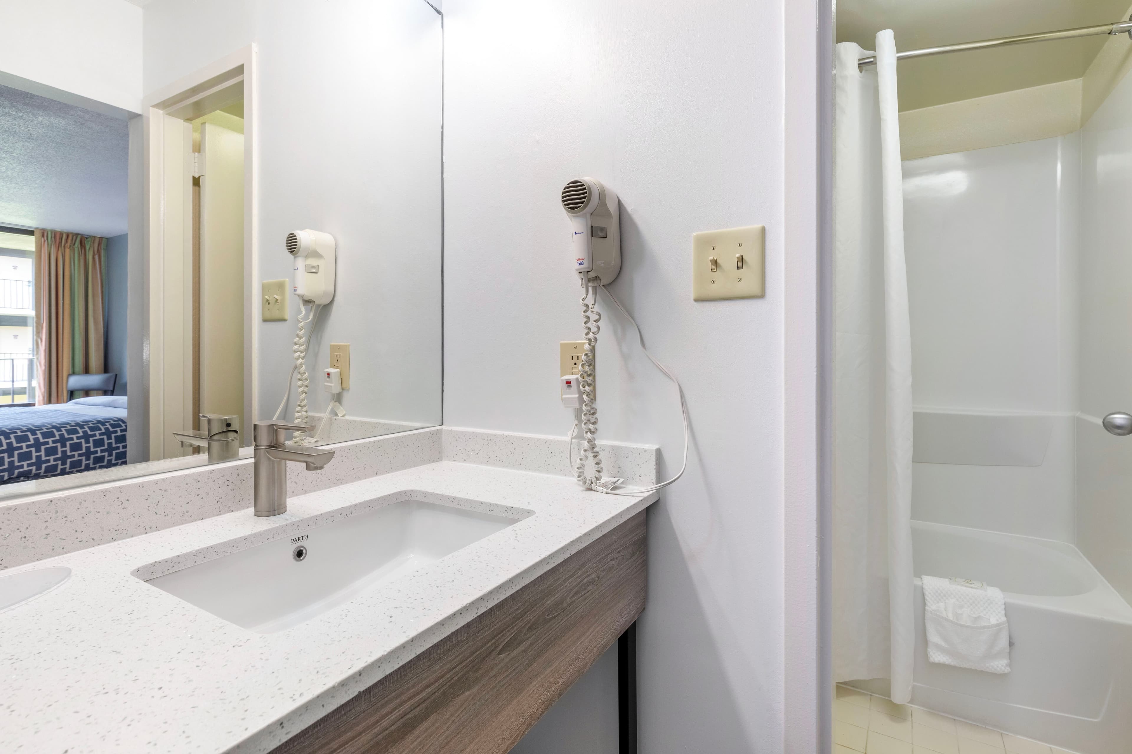 Suburban Studios Tysons Corner — 17