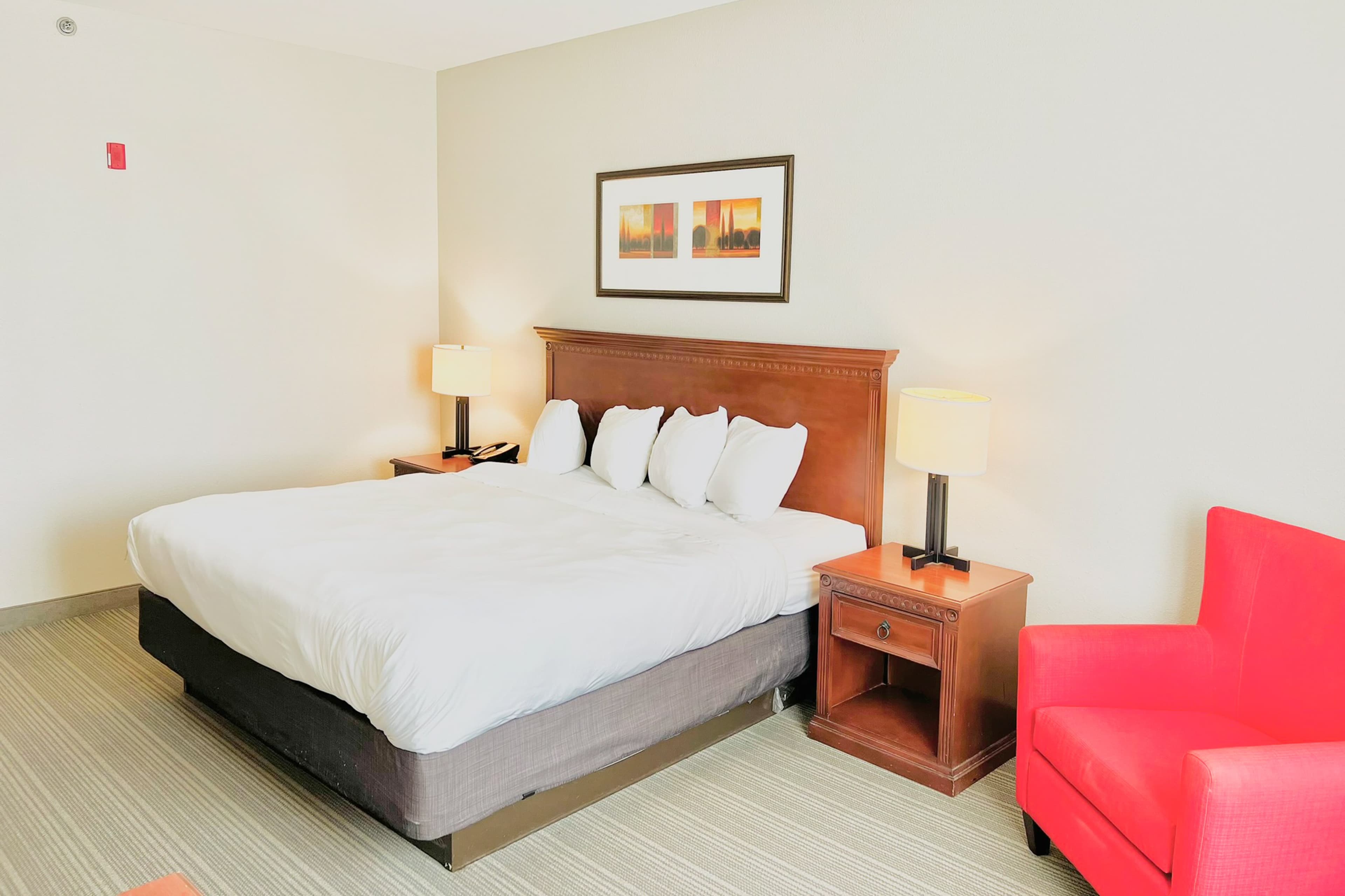 Country Inn & Suites by Radisson, Emporia, VA - Image 2