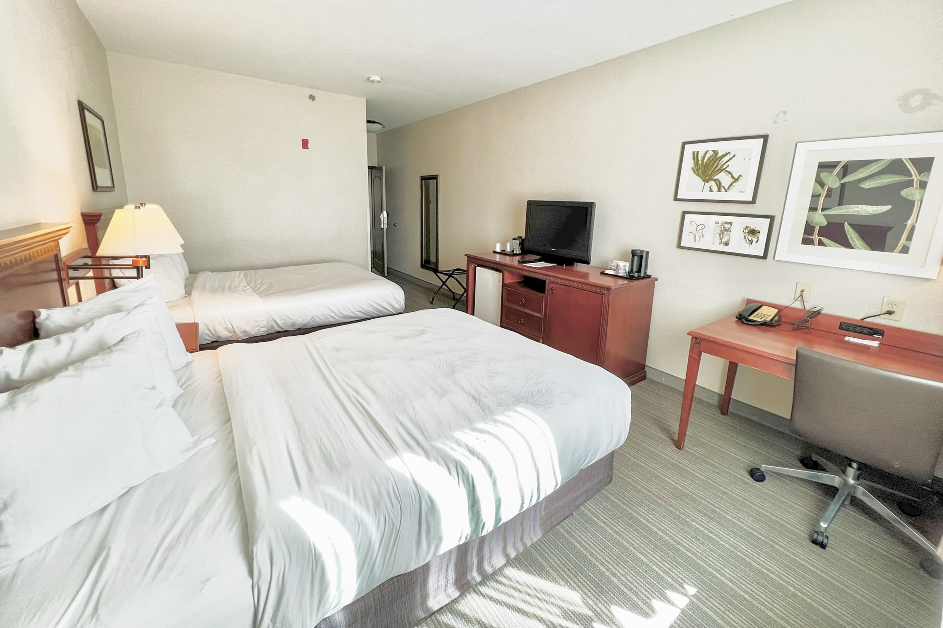 Country Inn & Suites by Radisson, Emporia, VA — 21