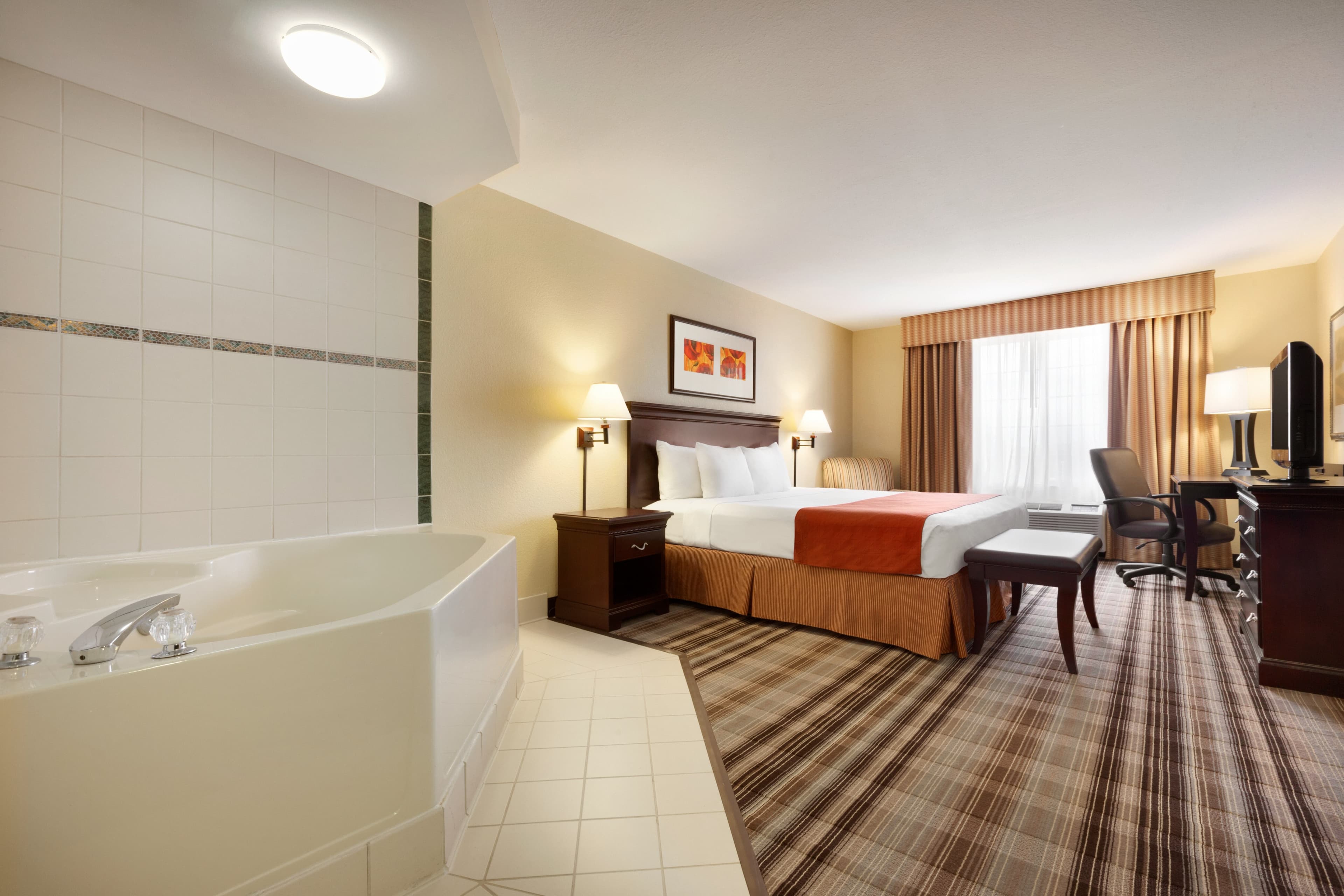 Country Inn & Suites by Radisson, Lexington, VA - Image 5