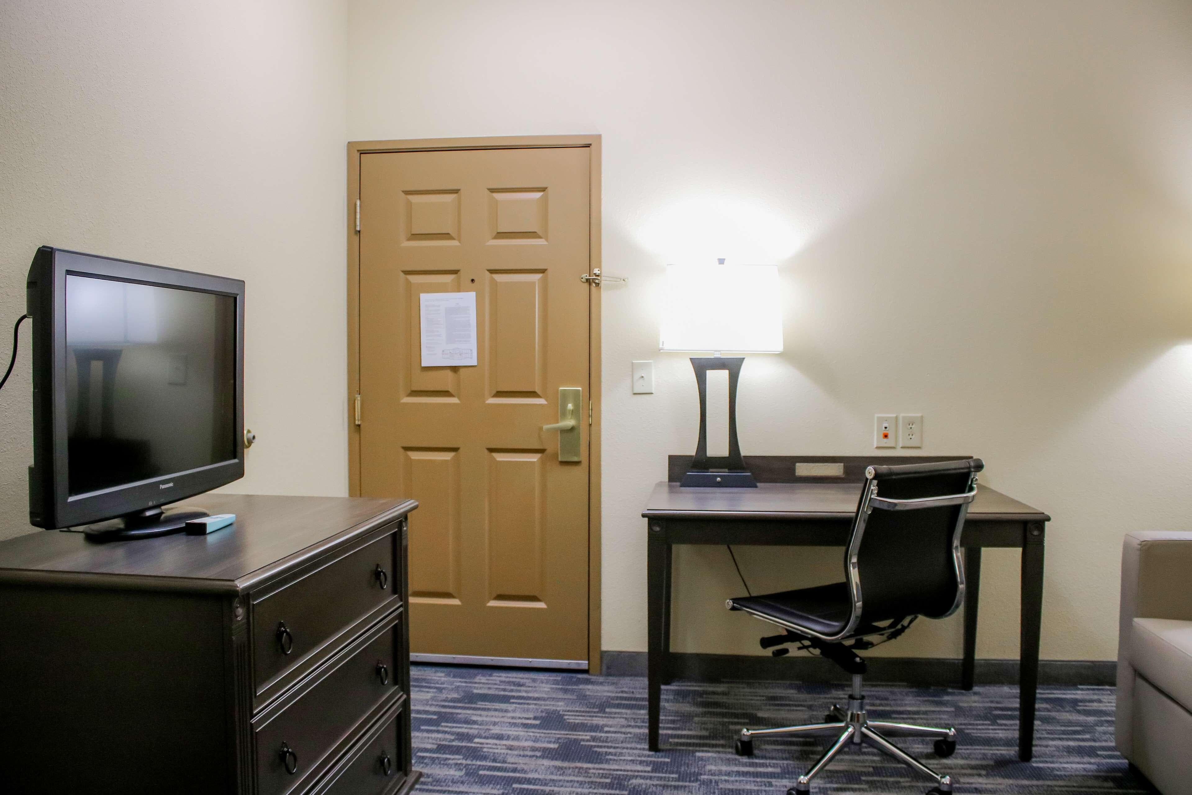 Country Inn & Suites by Radisson, Richmond West at I-64, VA — 7